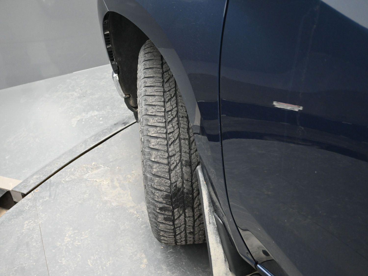 Used 2022 Northsky Blue Metallic Chevrolet LTZ image 5