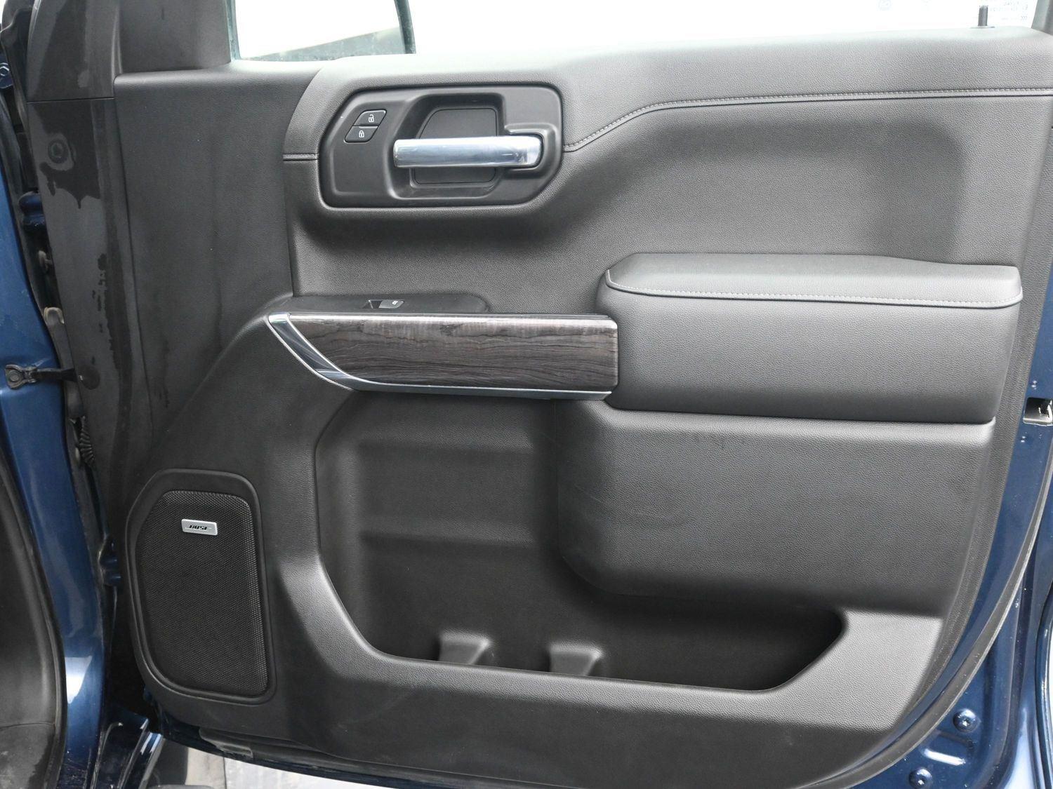 Used 2022 Northsky Blue Metallic Chevrolet LTZ image 9