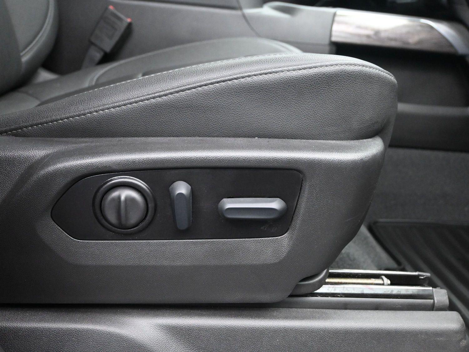 Used 2022 Northsky Blue Metallic Chevrolet LTZ image 11