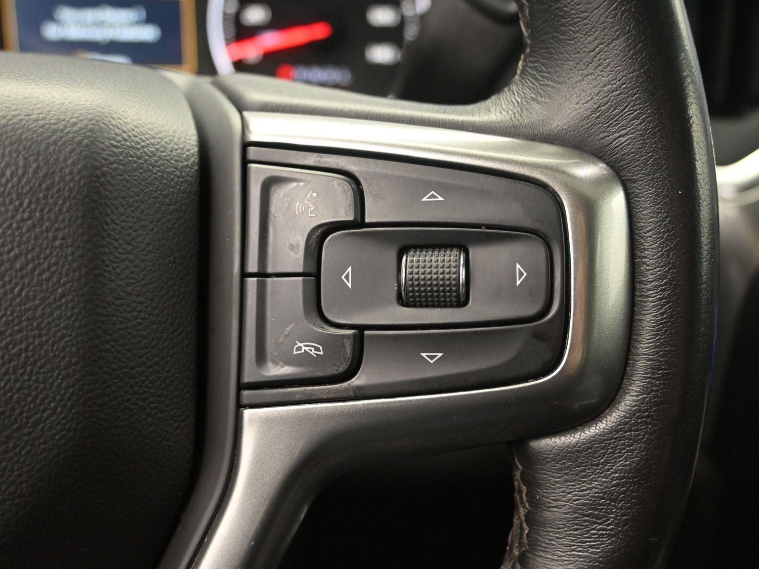 Used 2022 Northsky Blue Metallic Chevrolet LTZ image 28