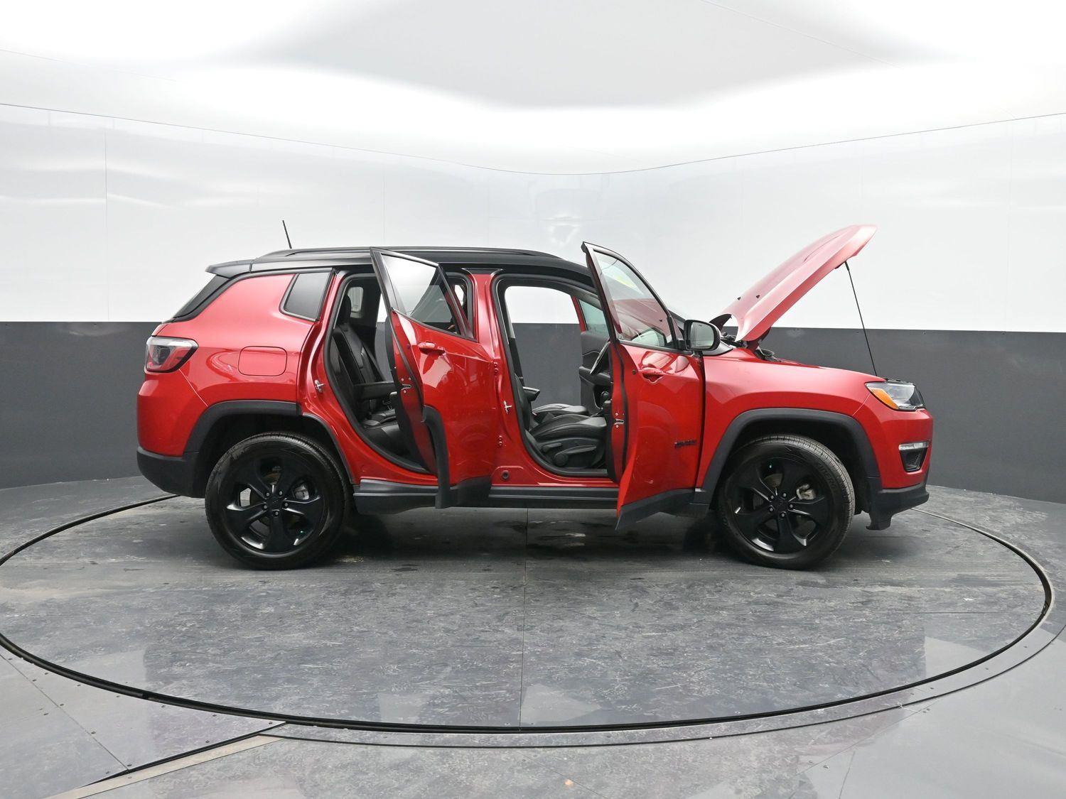 Used 2019 Redline Pearlcoat Jeep Altitude image 41