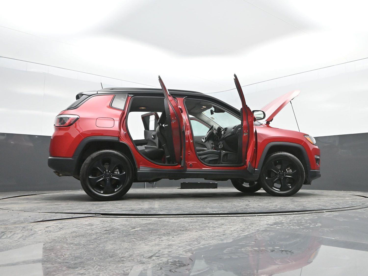 Used 2019 Redline Pearlcoat Jeep Altitude image 45