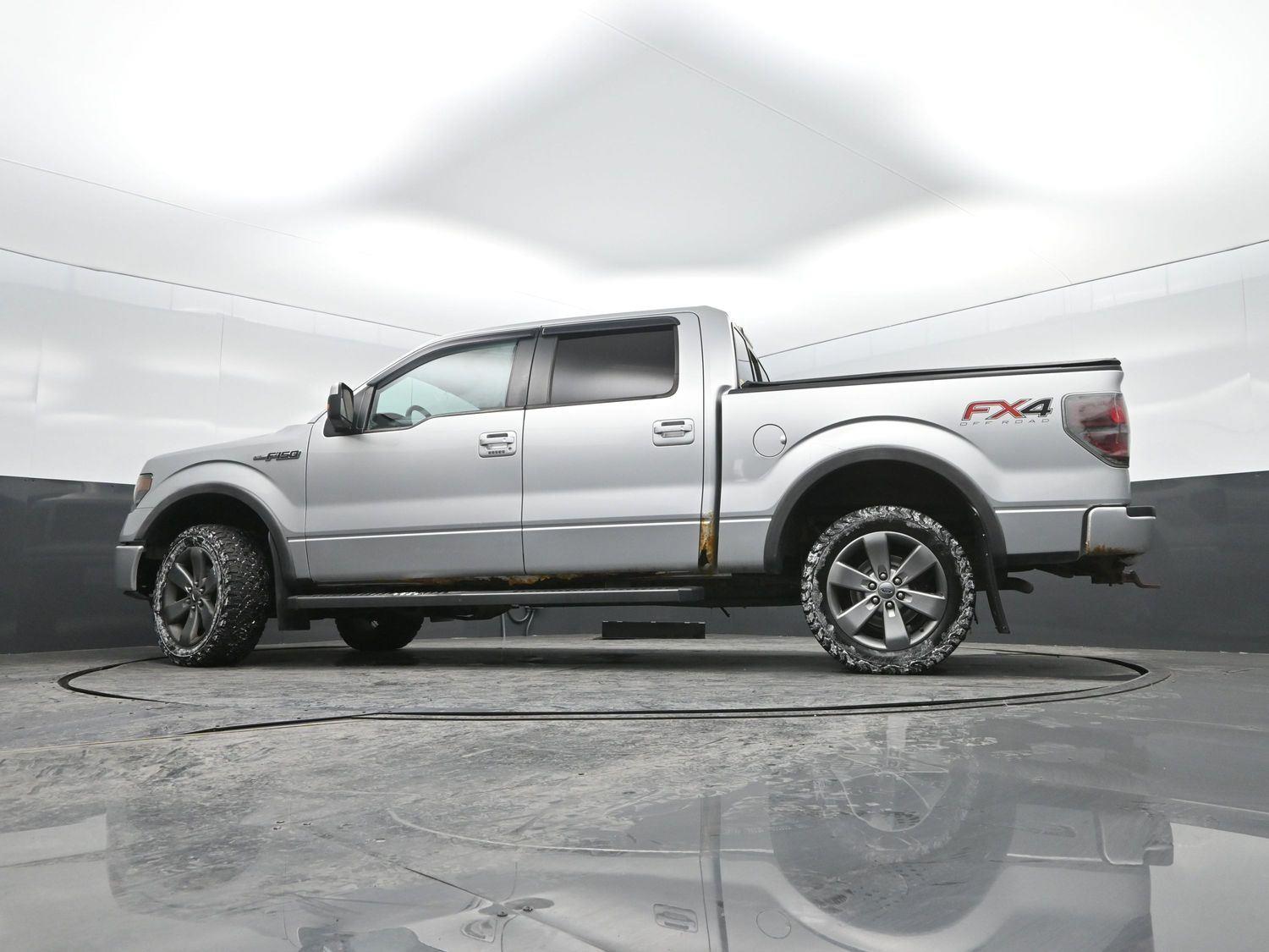 Used 2014 Ingot Silver Metallic Ford FX4 image 31