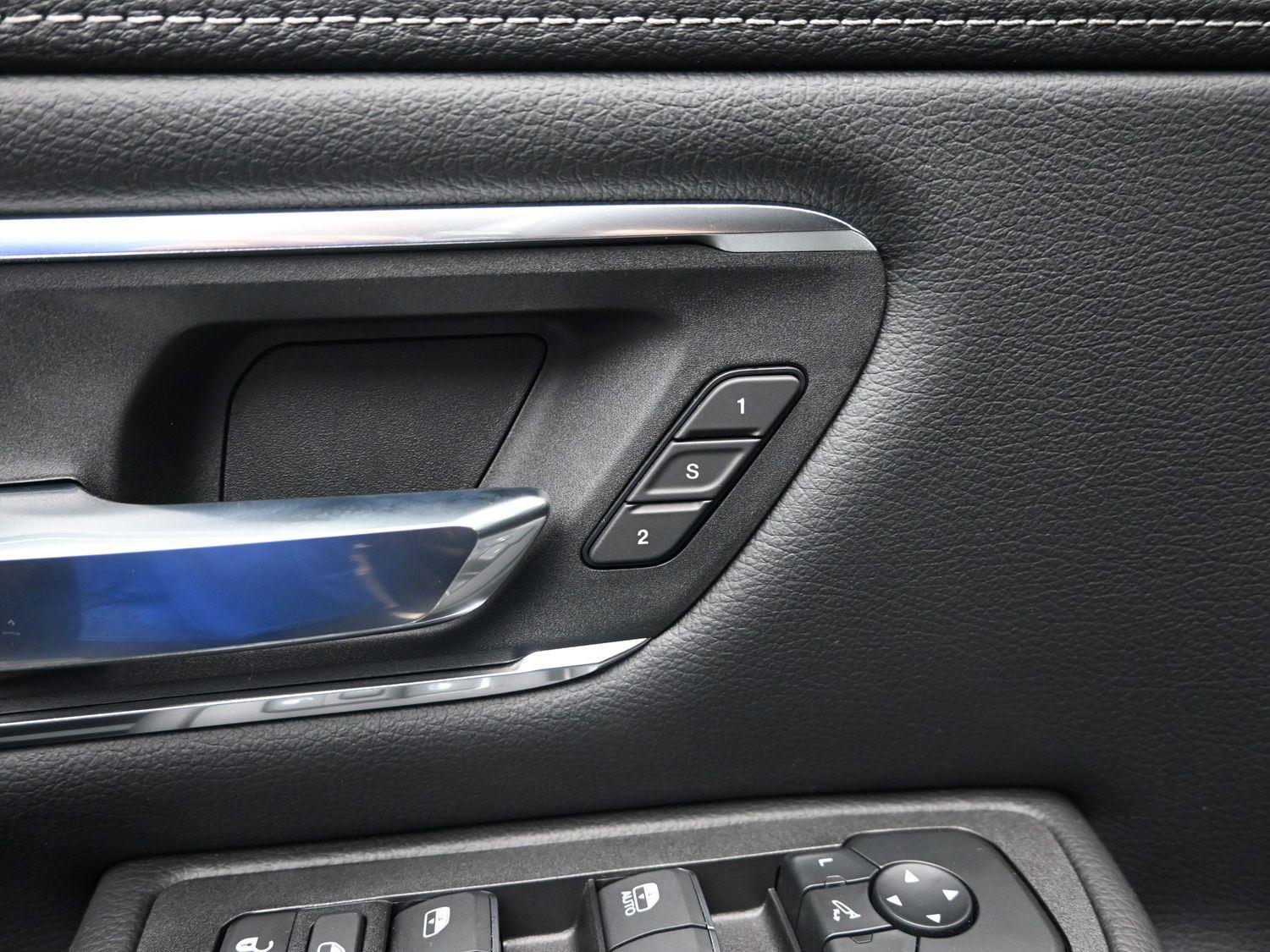 Used 2026 Forged Blue Metallic Ram Laramie image 18