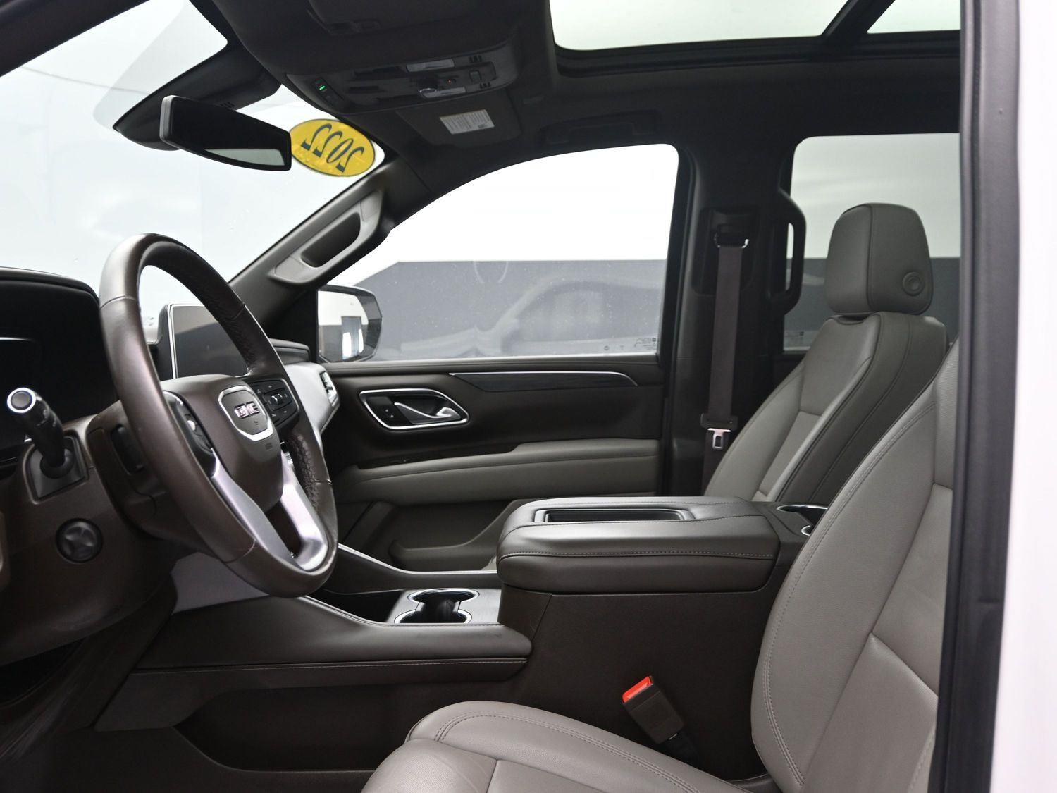 Used 2022 Summit White GMC SLT image 27