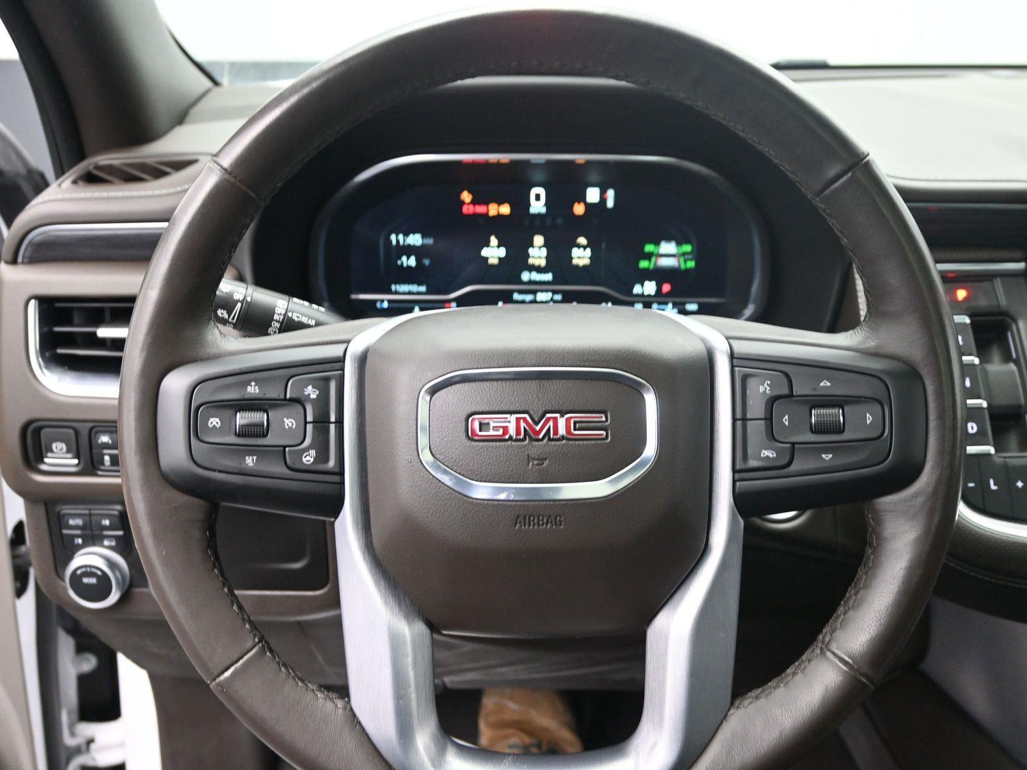 Used 2022 Summit White GMC SLT image 29