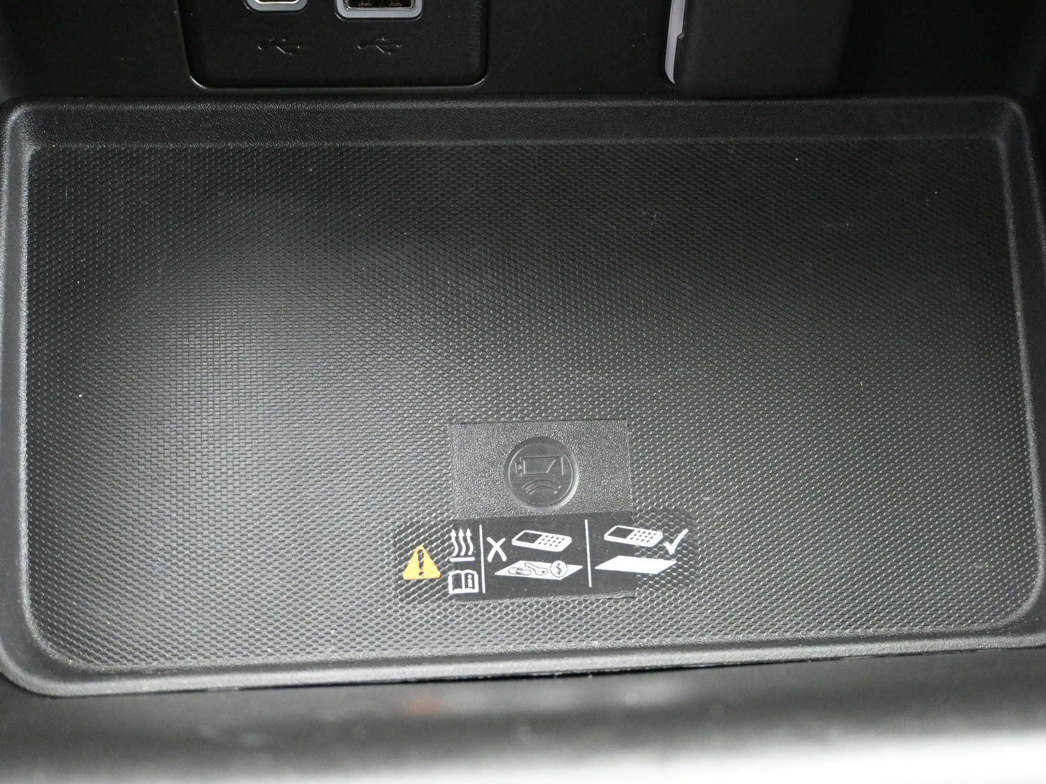 Used 2022 Summit White GMC SLT image 39