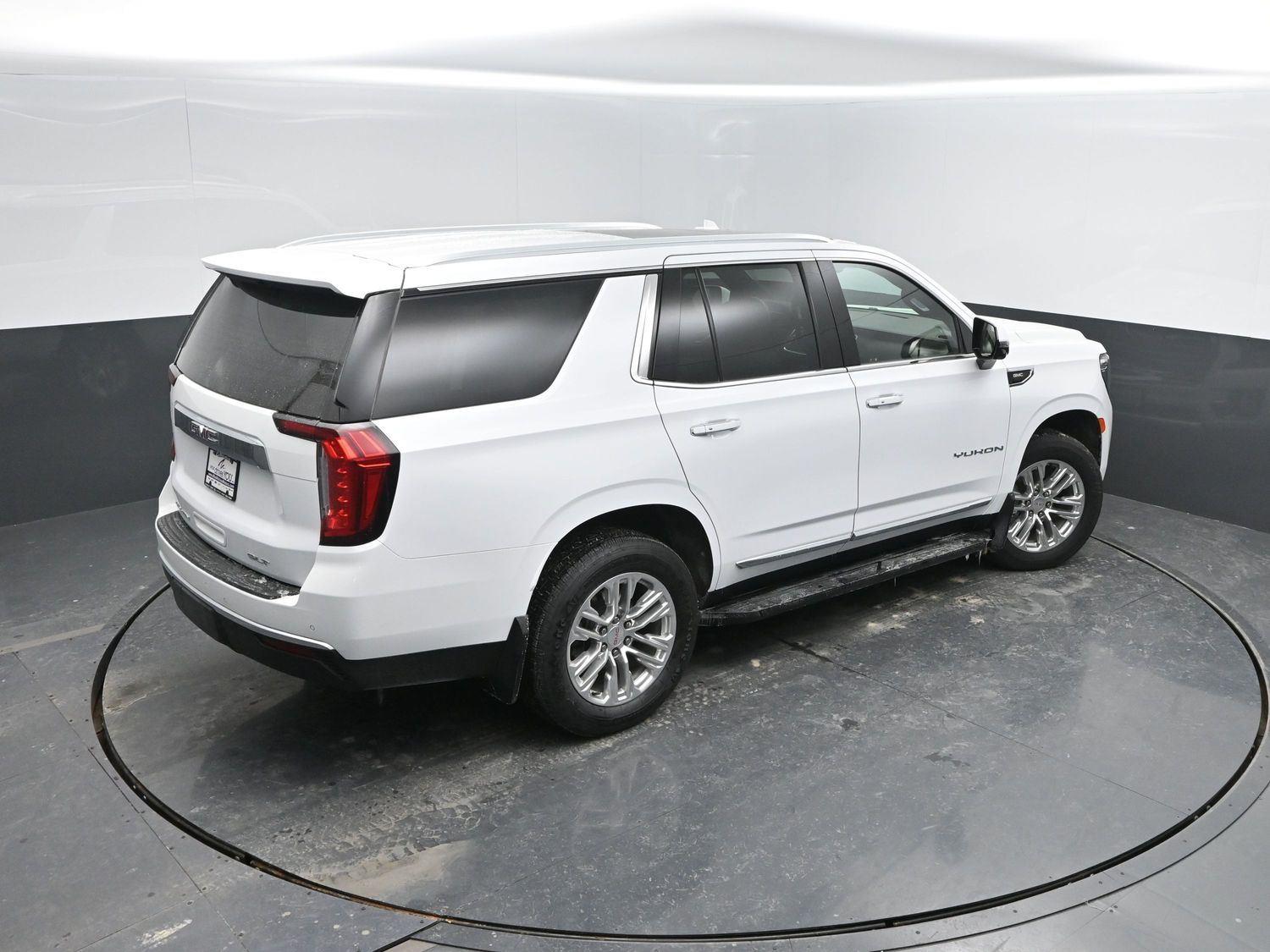 Used 2022 Summit White GMC SLT image 47