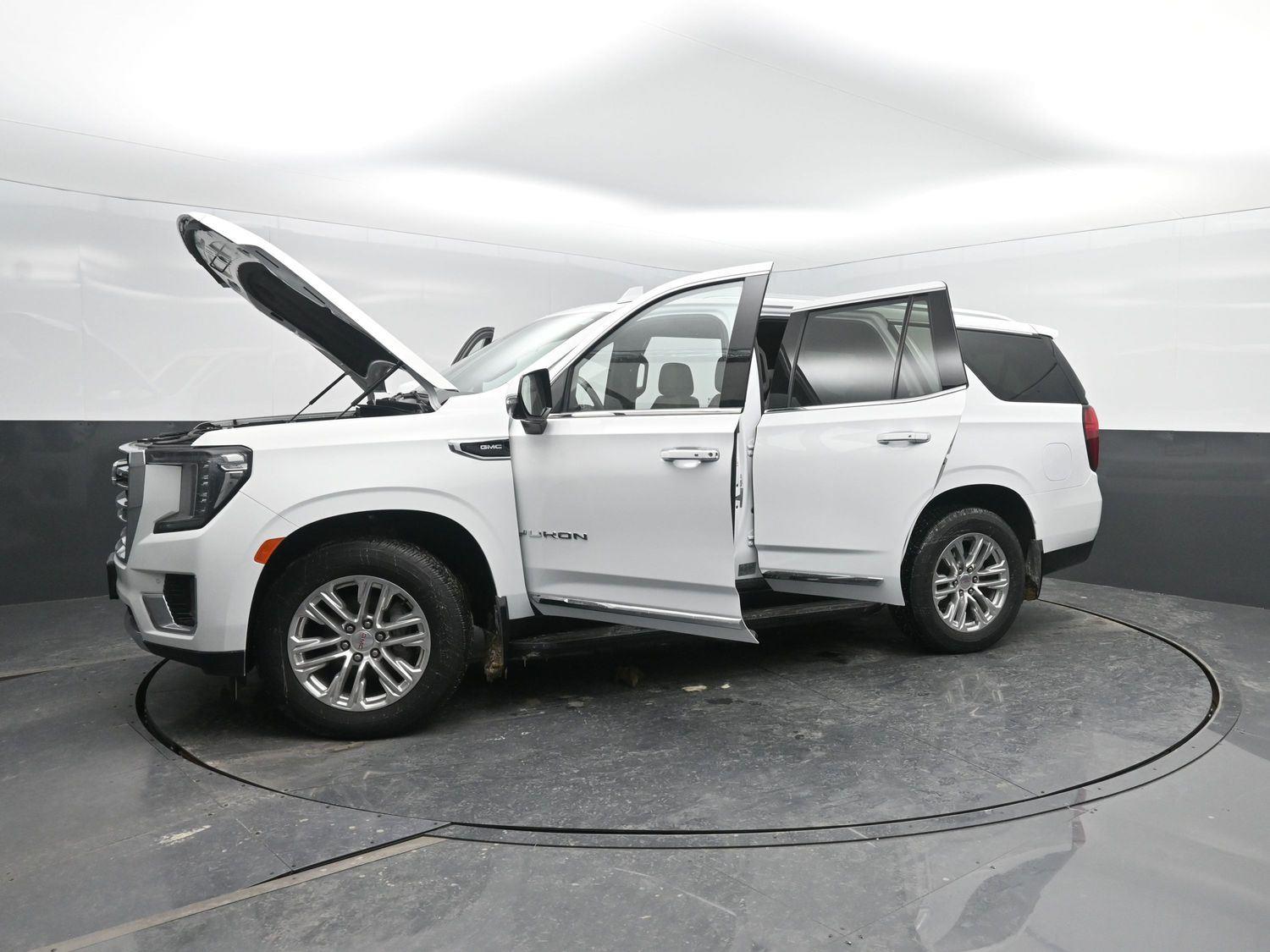 Used 2022 Summit White GMC SLT image 57