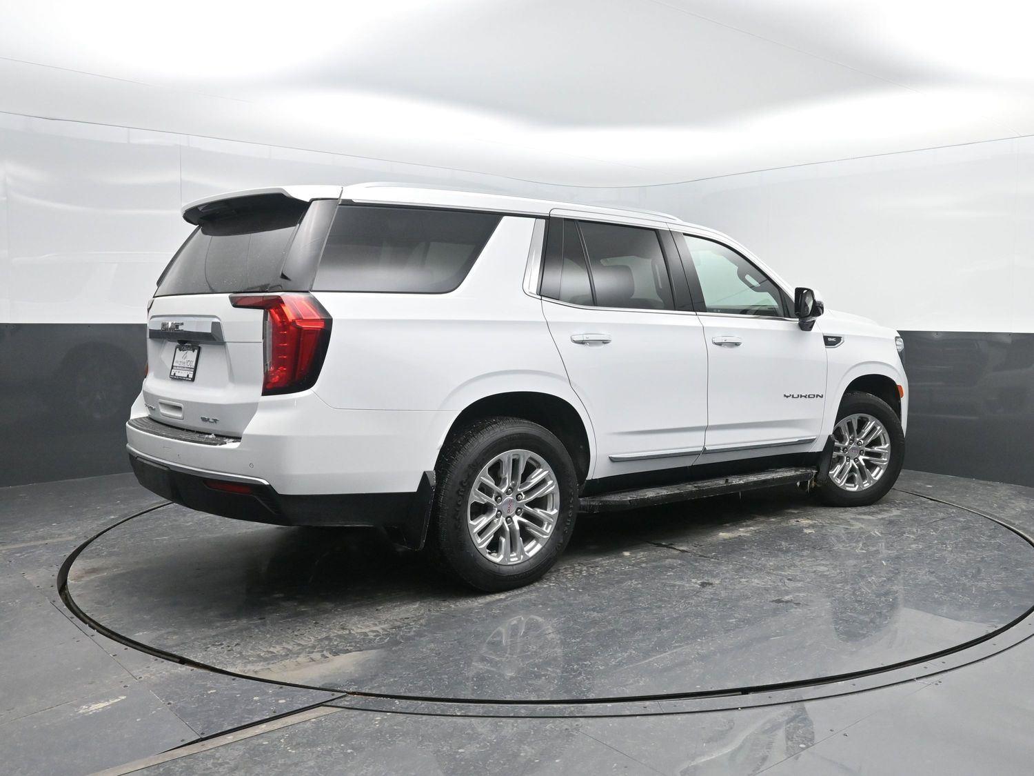 Used 2022 Summit White GMC SLT image 2