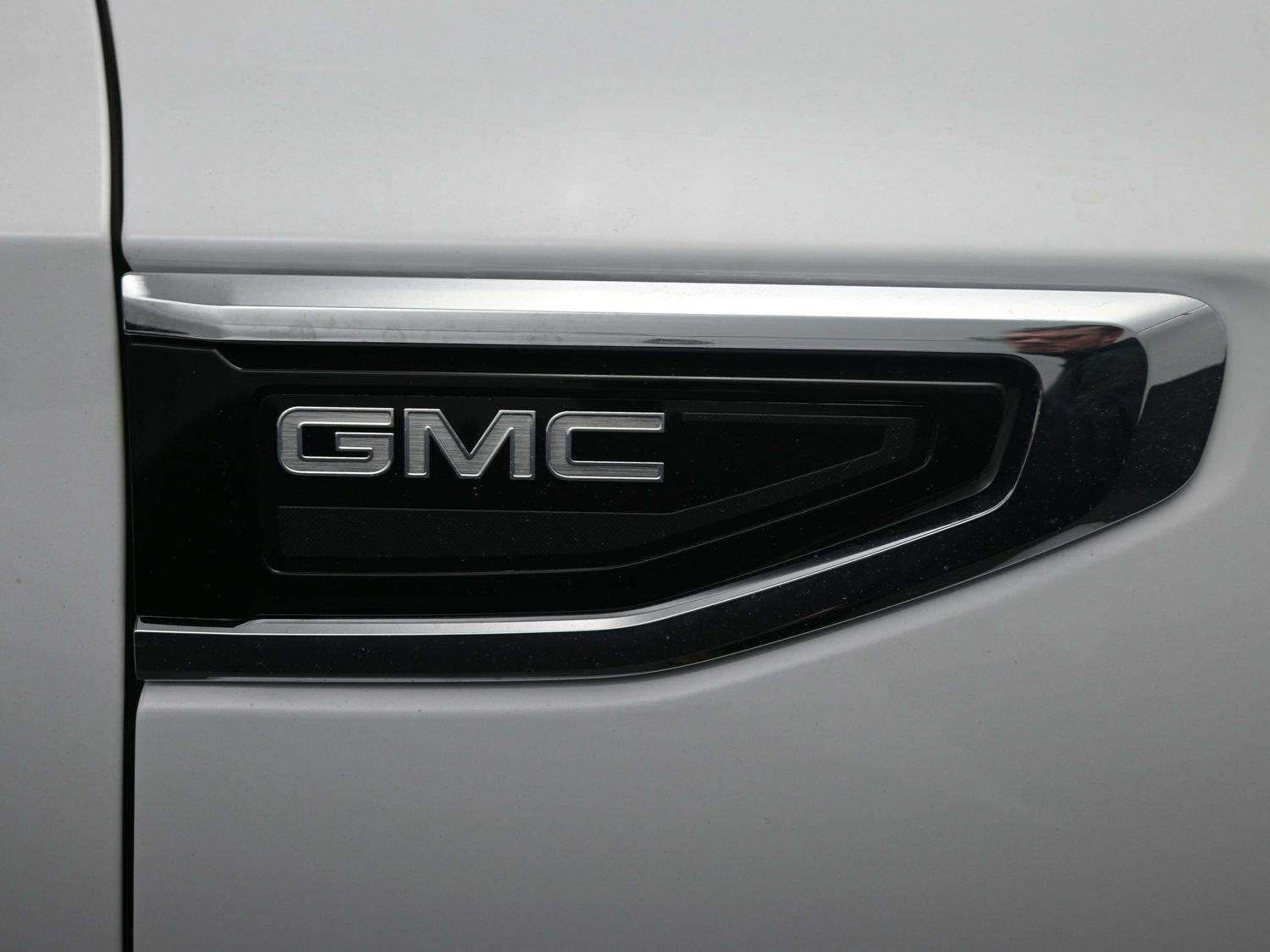 Used 2022 Summit White GMC SLT image 6