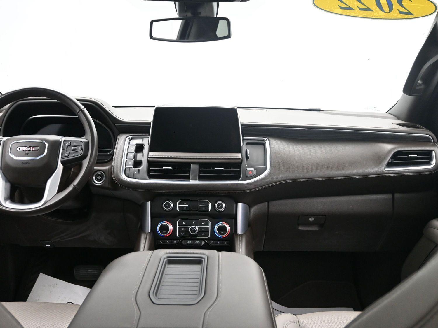 Used 2022 Summit White GMC SLT image 17