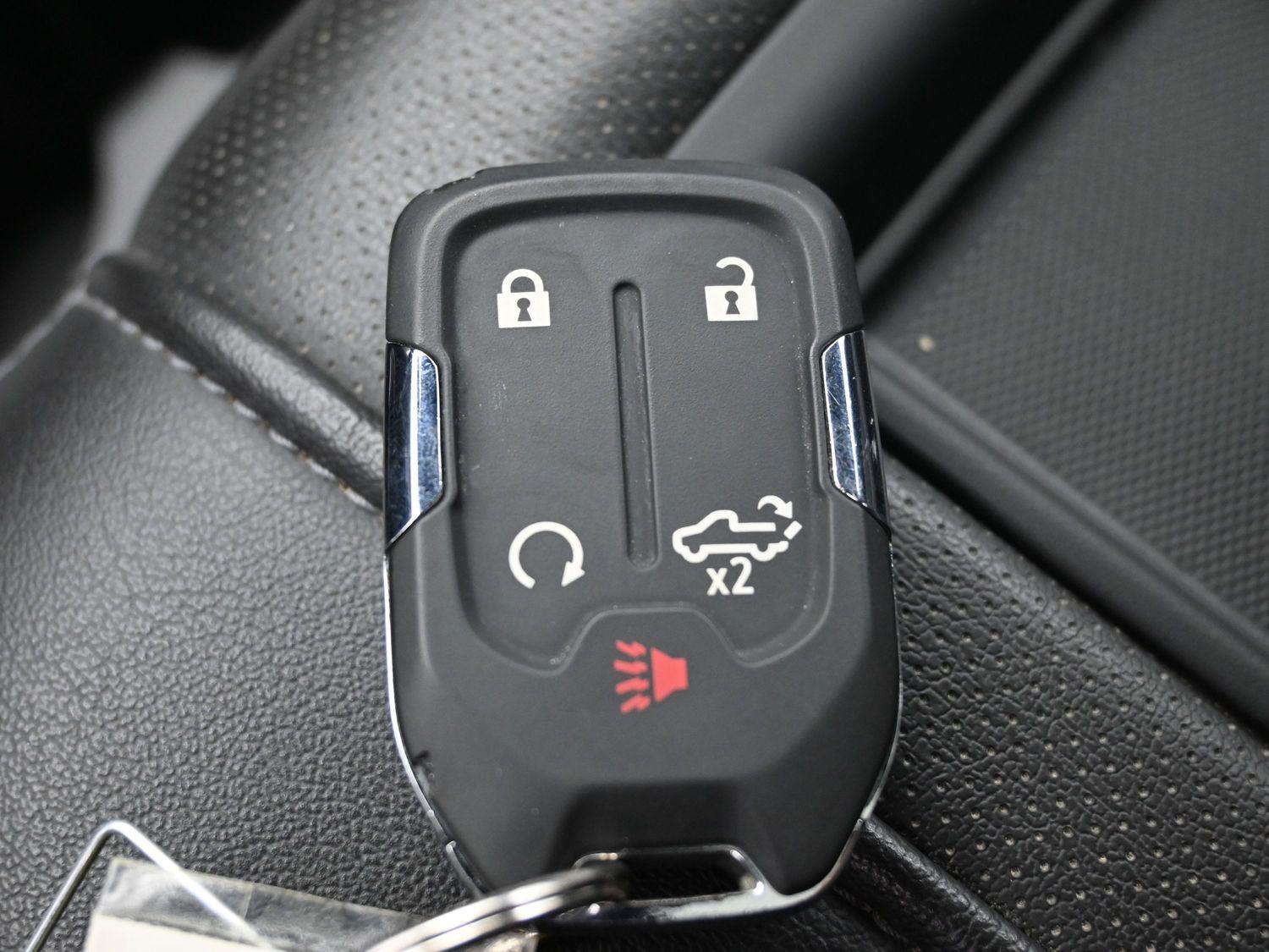 Used 2021 Black Chevrolet High Country image 39