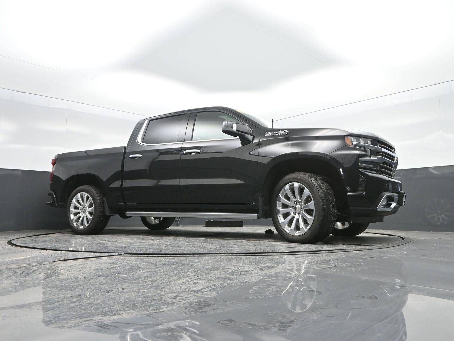 Used 2021 Black Chevrolet High Country image 42