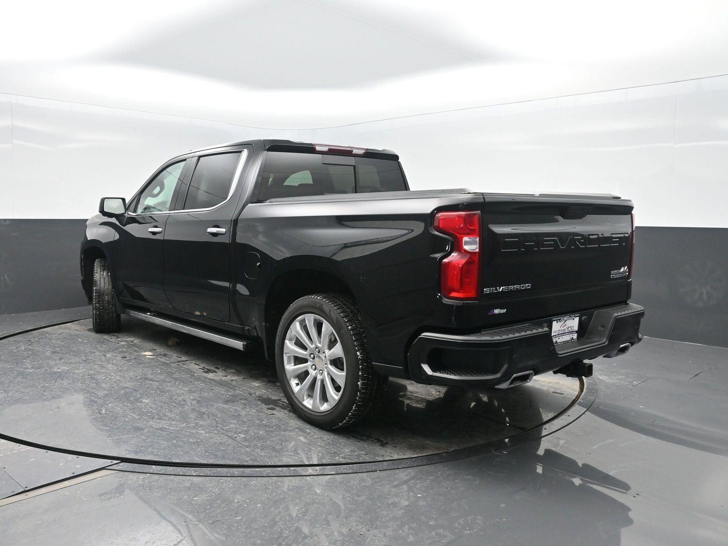 Used 2021 Black Chevrolet High Country image 50