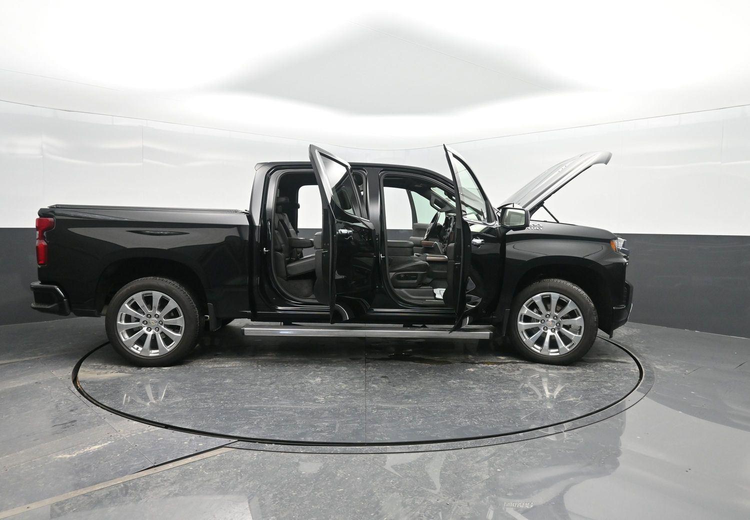 Used 2021 Black Chevrolet High Country image 54