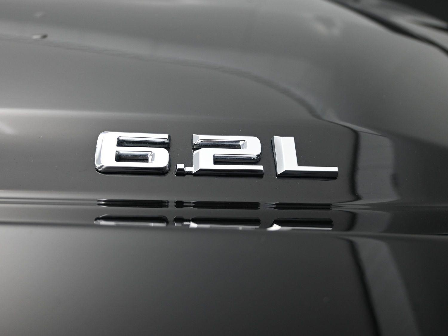 Used 2021 Black Chevrolet High Country image 6