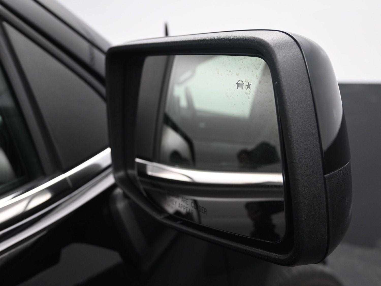 Used 2021 Black Chevrolet High Country image 9