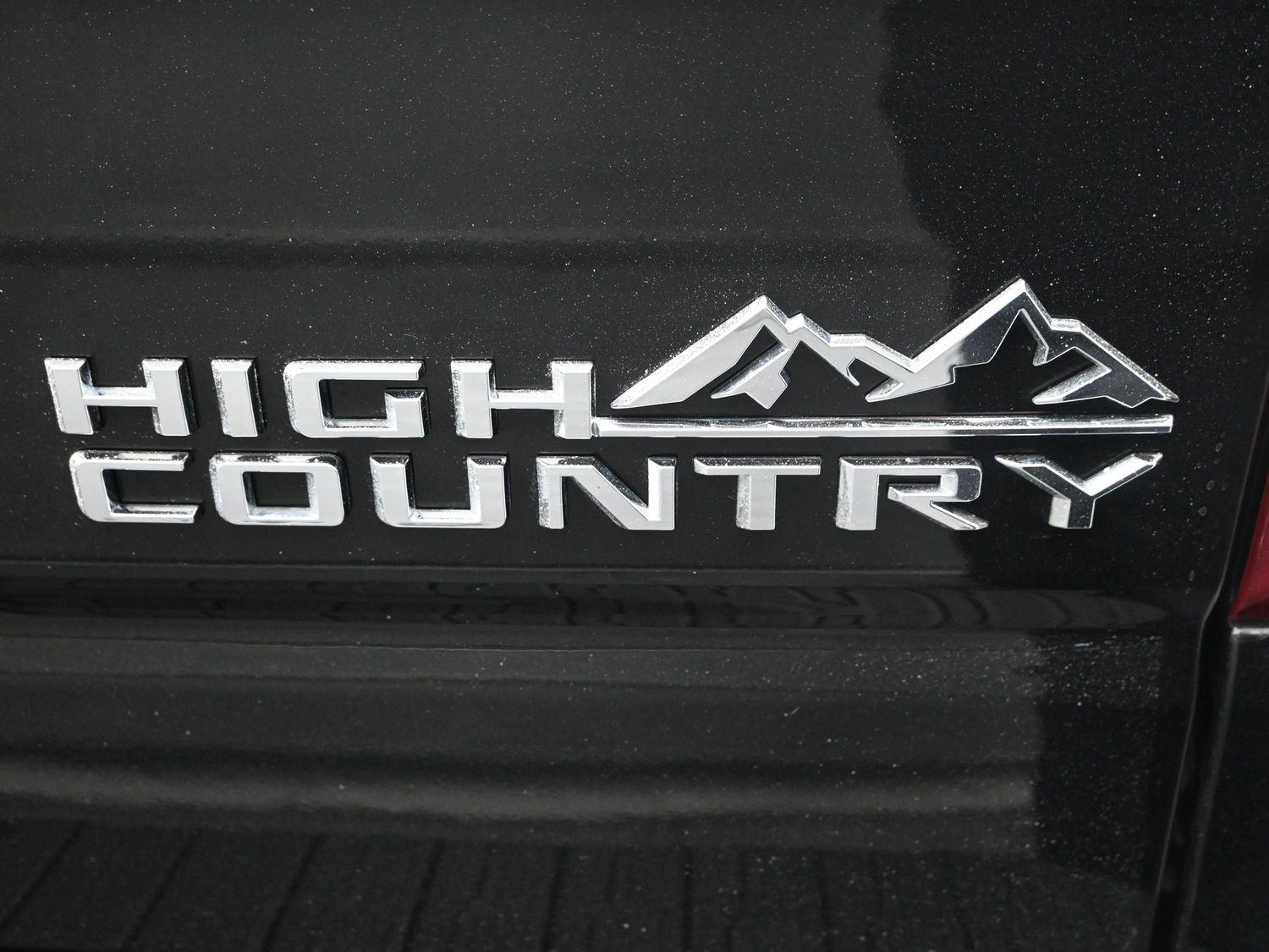 Used 2021 Black Chevrolet High Country image 17