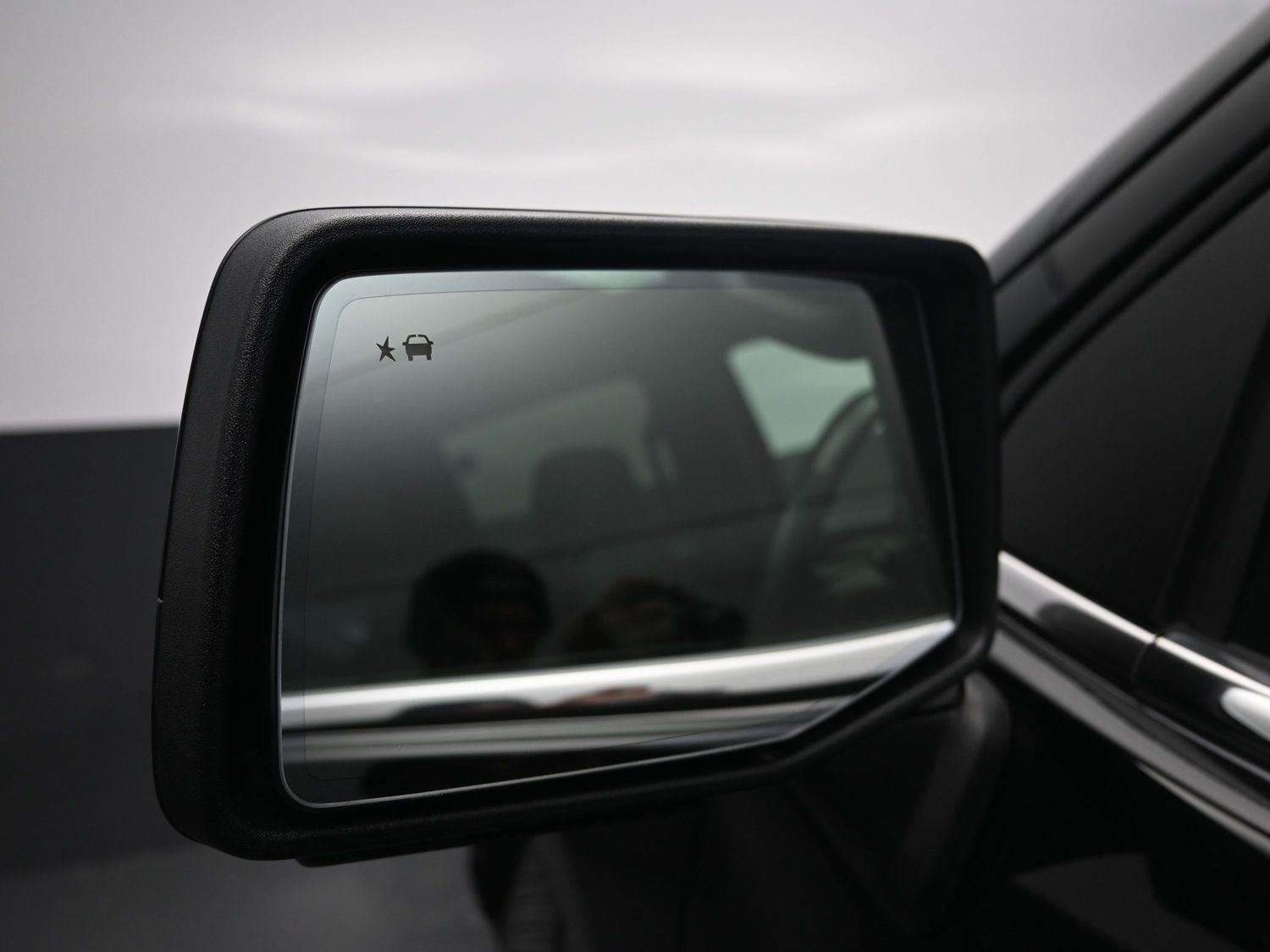 Used 2021 Black Chevrolet High Country image 22