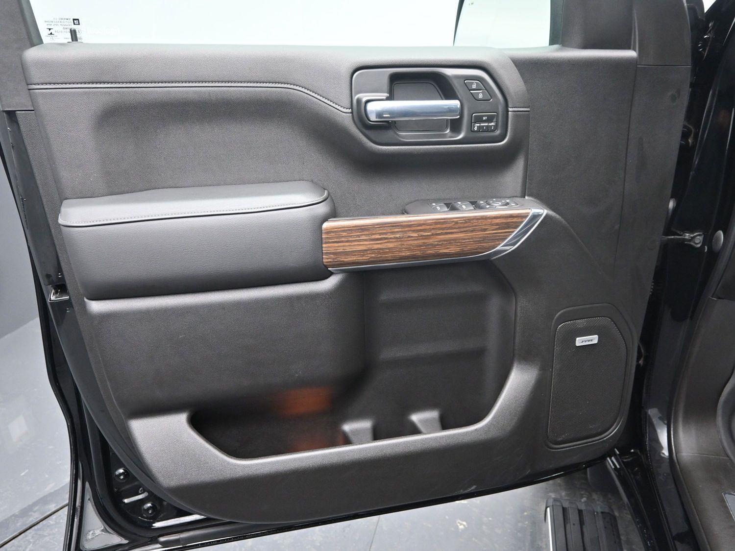 Used 2021 Black Chevrolet High Country image 23