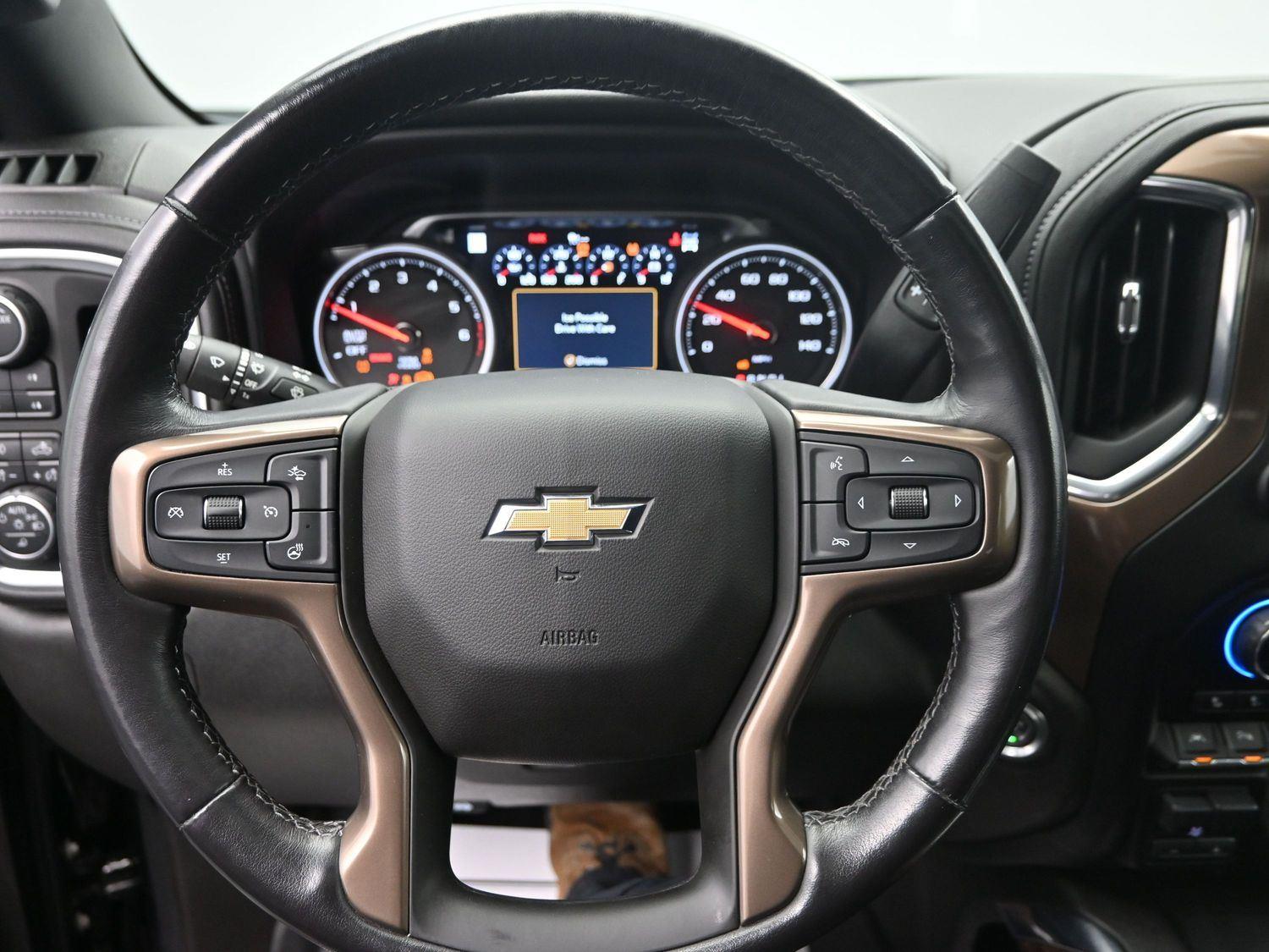 Used 2021 Black Chevrolet High Country image 28