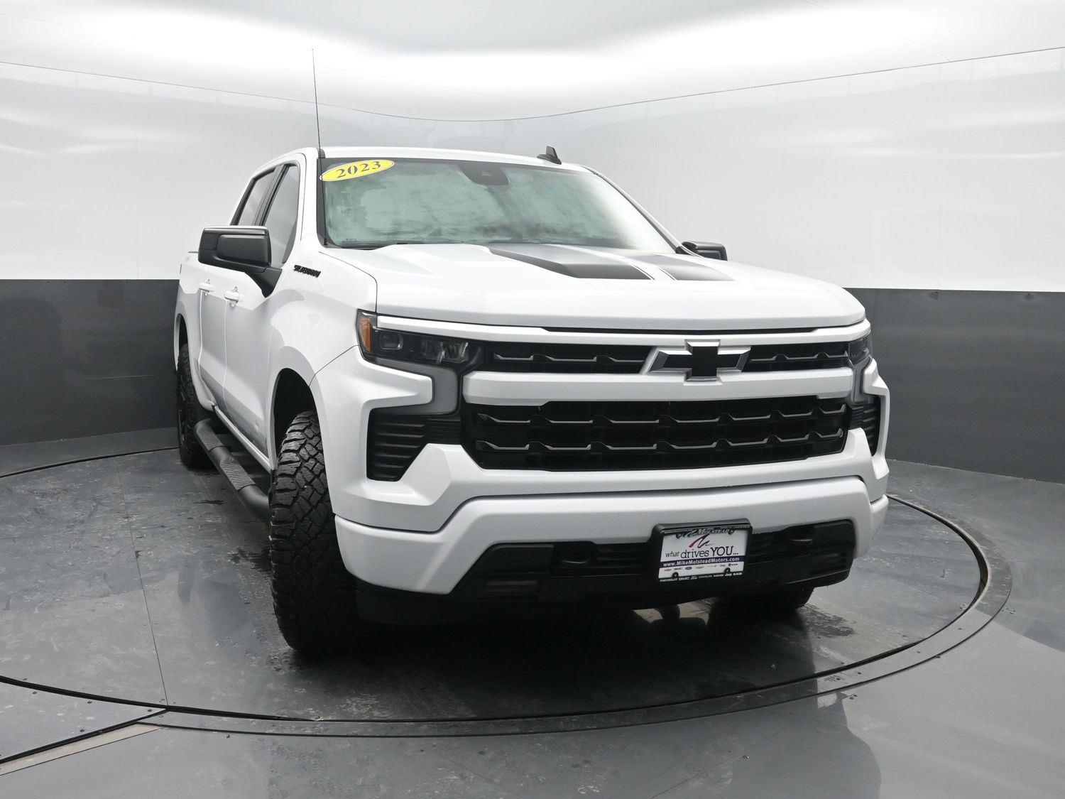 Used 2023 Black Chevrolet RST image 45