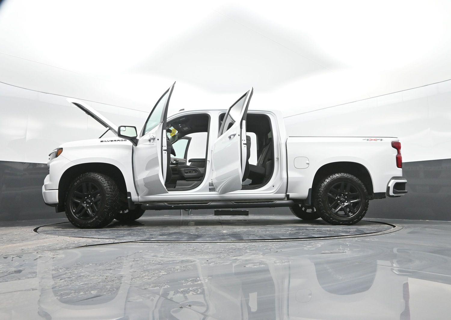 Used 2023 Black Chevrolet RST image 53