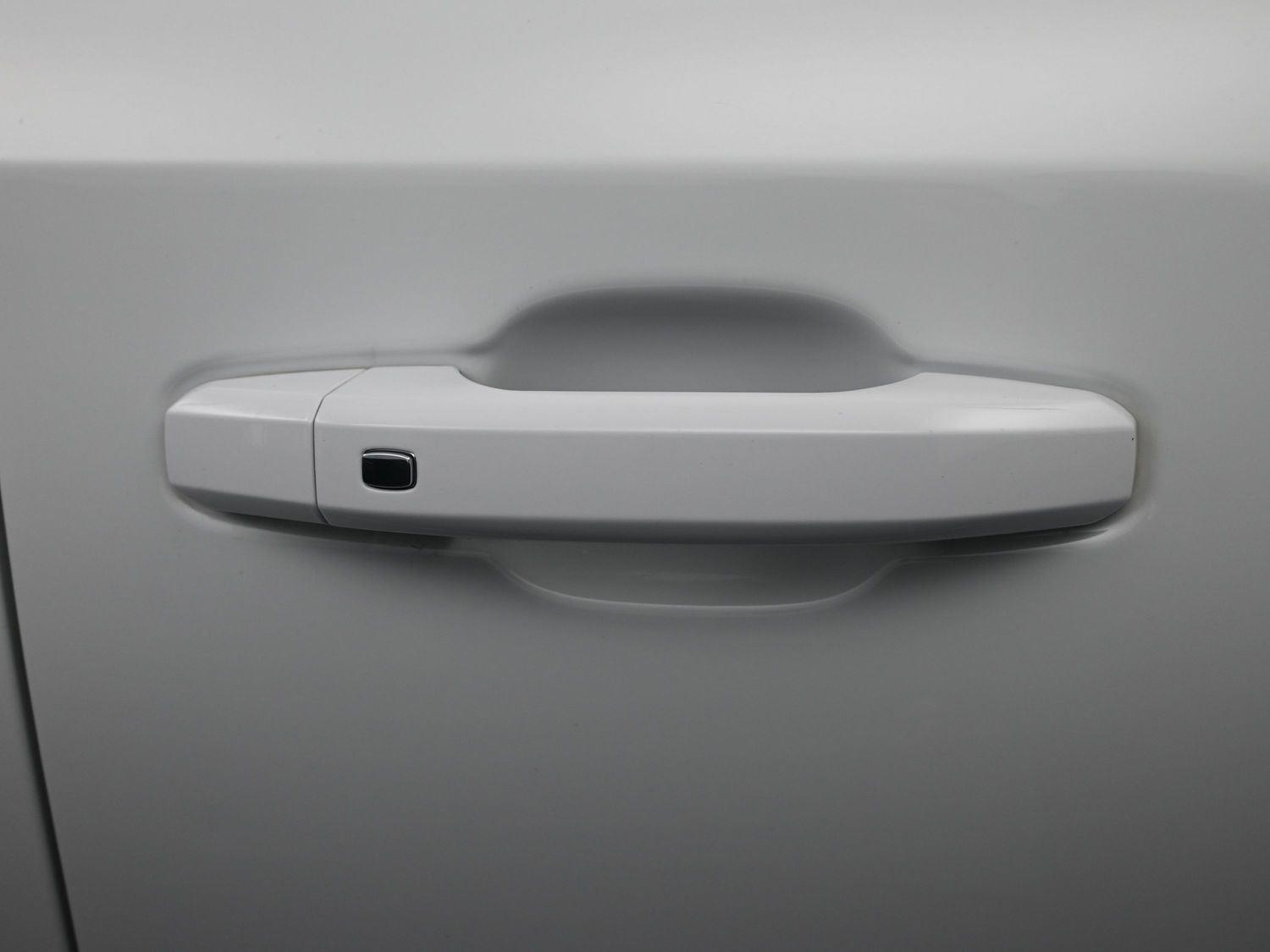 Used 2023 Black Chevrolet RST image 7