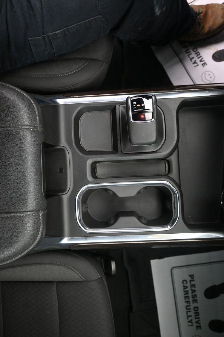 Used 2023 Black Chevrolet RST image 32