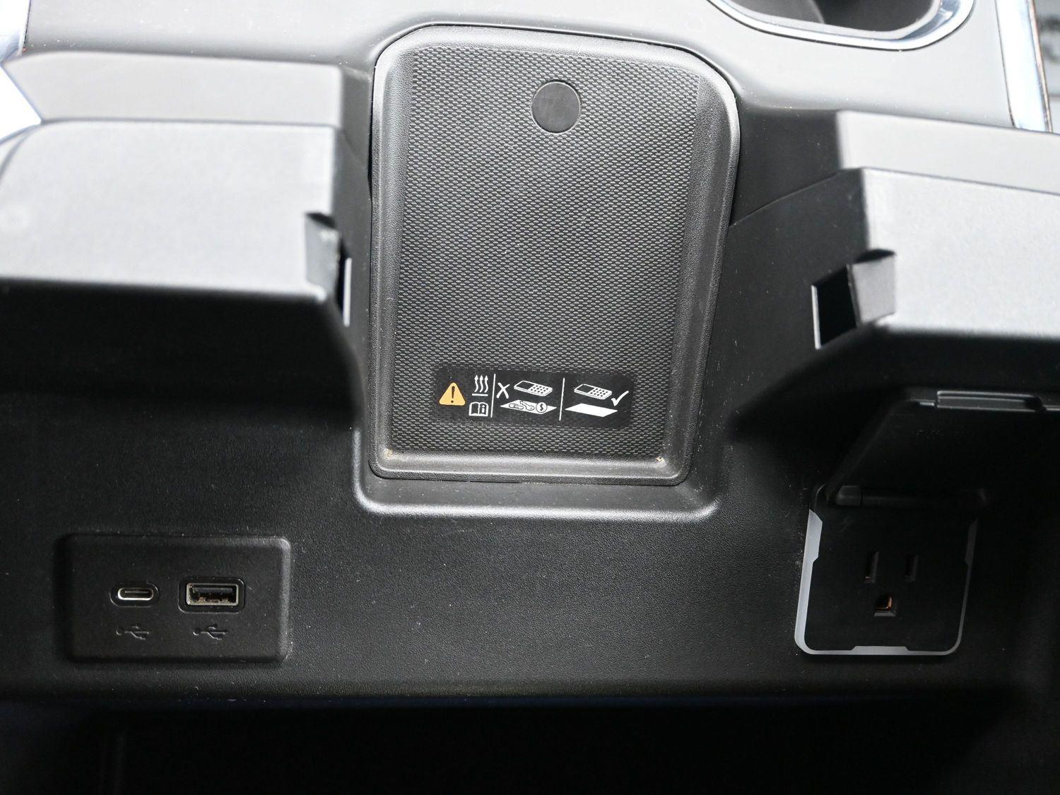 Used 2023 Black Chevrolet RST image 33