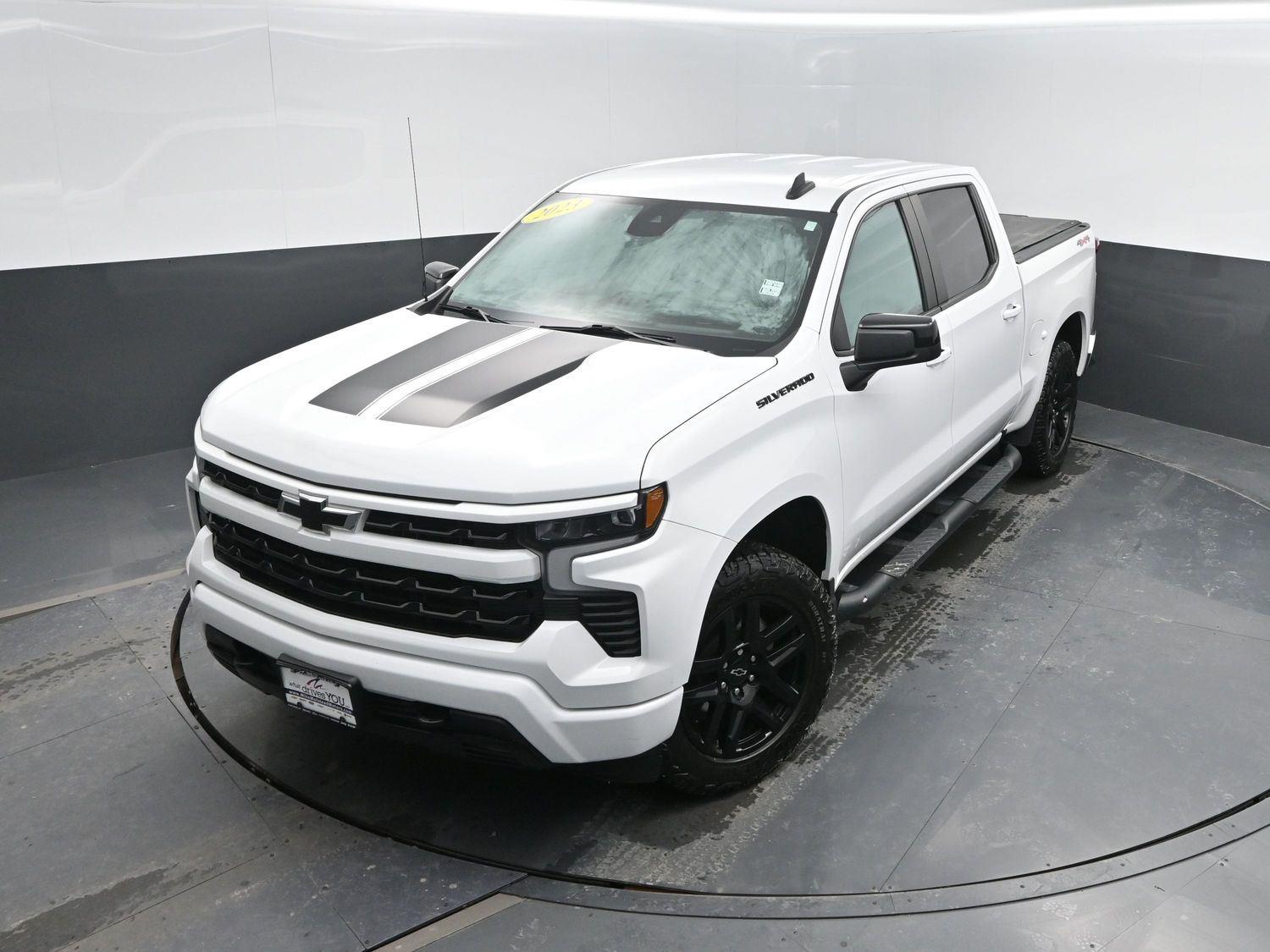Used 2023 Black Chevrolet RST image 39