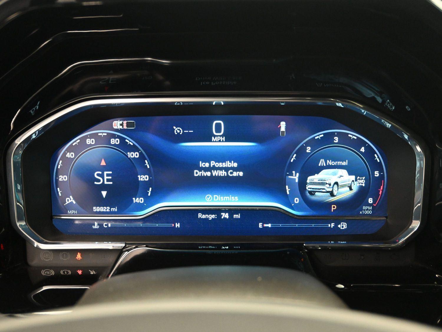 Used 2025 Summit White Chevrolet RST image 28