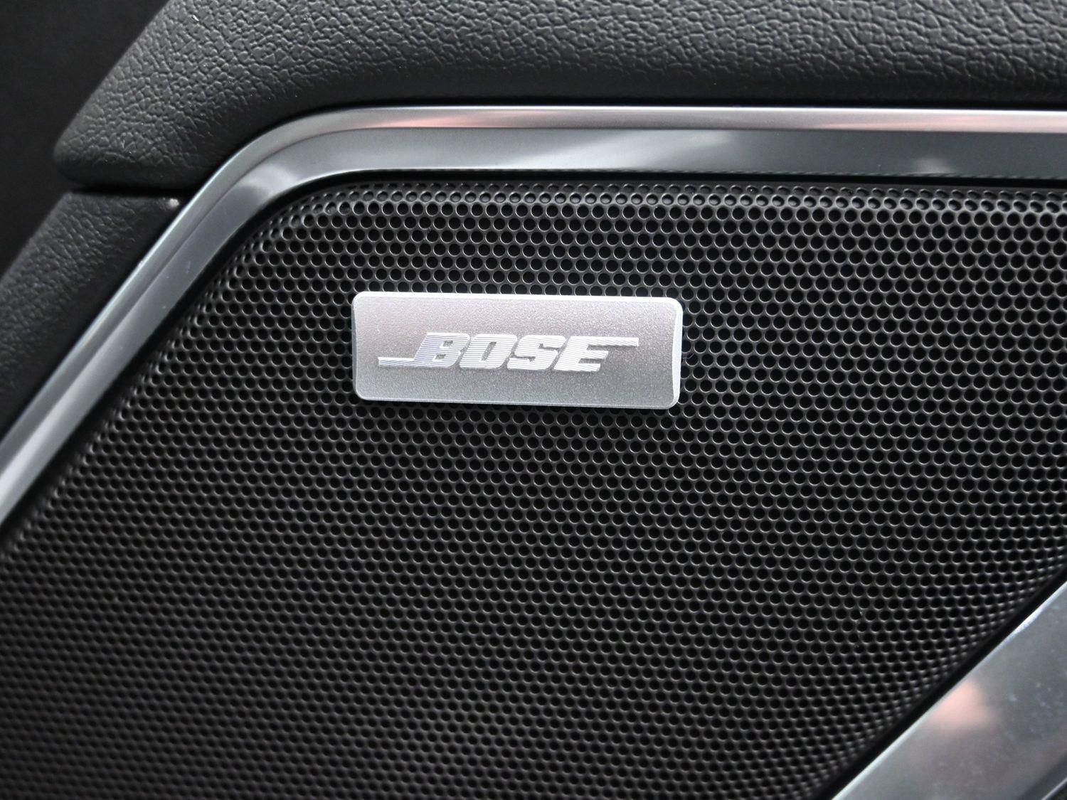 Used 2025 Summit White Chevrolet RST image 10