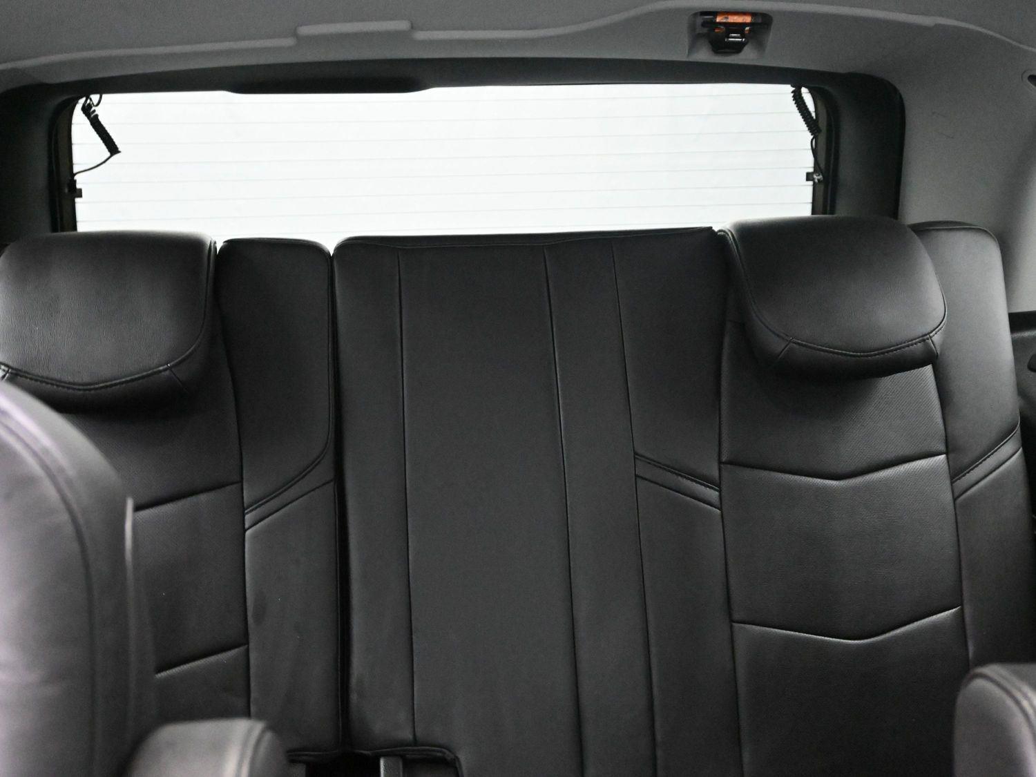 Used 2020 Crystal White Tricoat Cadillac Premium Luxury image 16