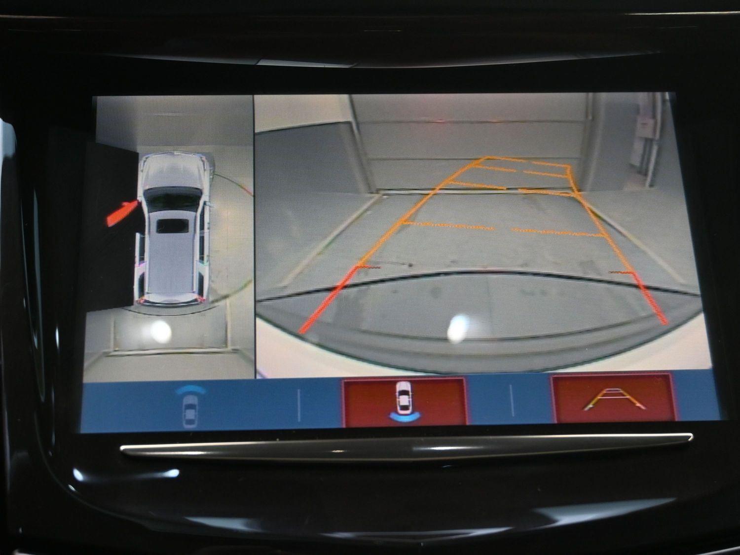 Used 2020 Crystal White Tricoat Cadillac Premium Luxury image 33