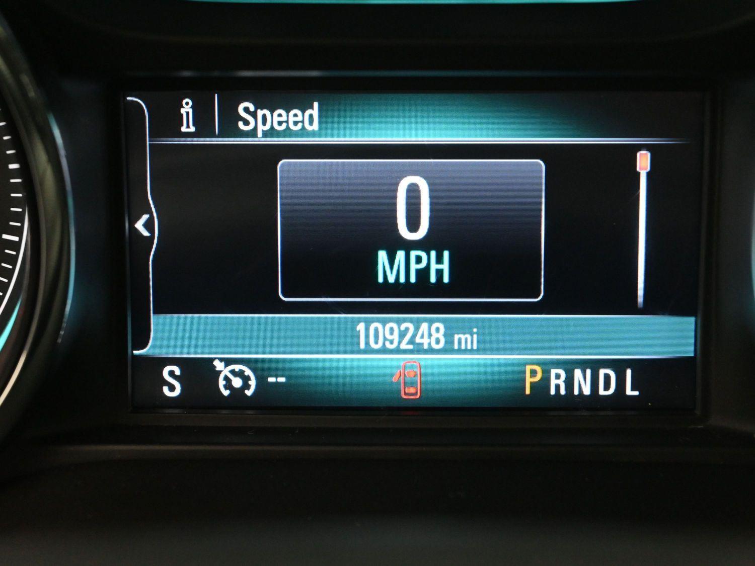 Used 2018 Midnight Amethyst Metallic Buick Essence image 25