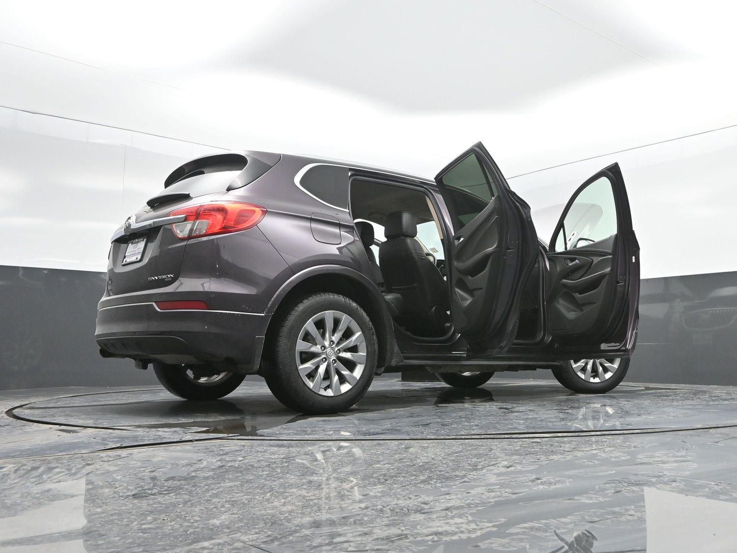 Used 2018 Midnight Amethyst Metallic Buick Essence image 49