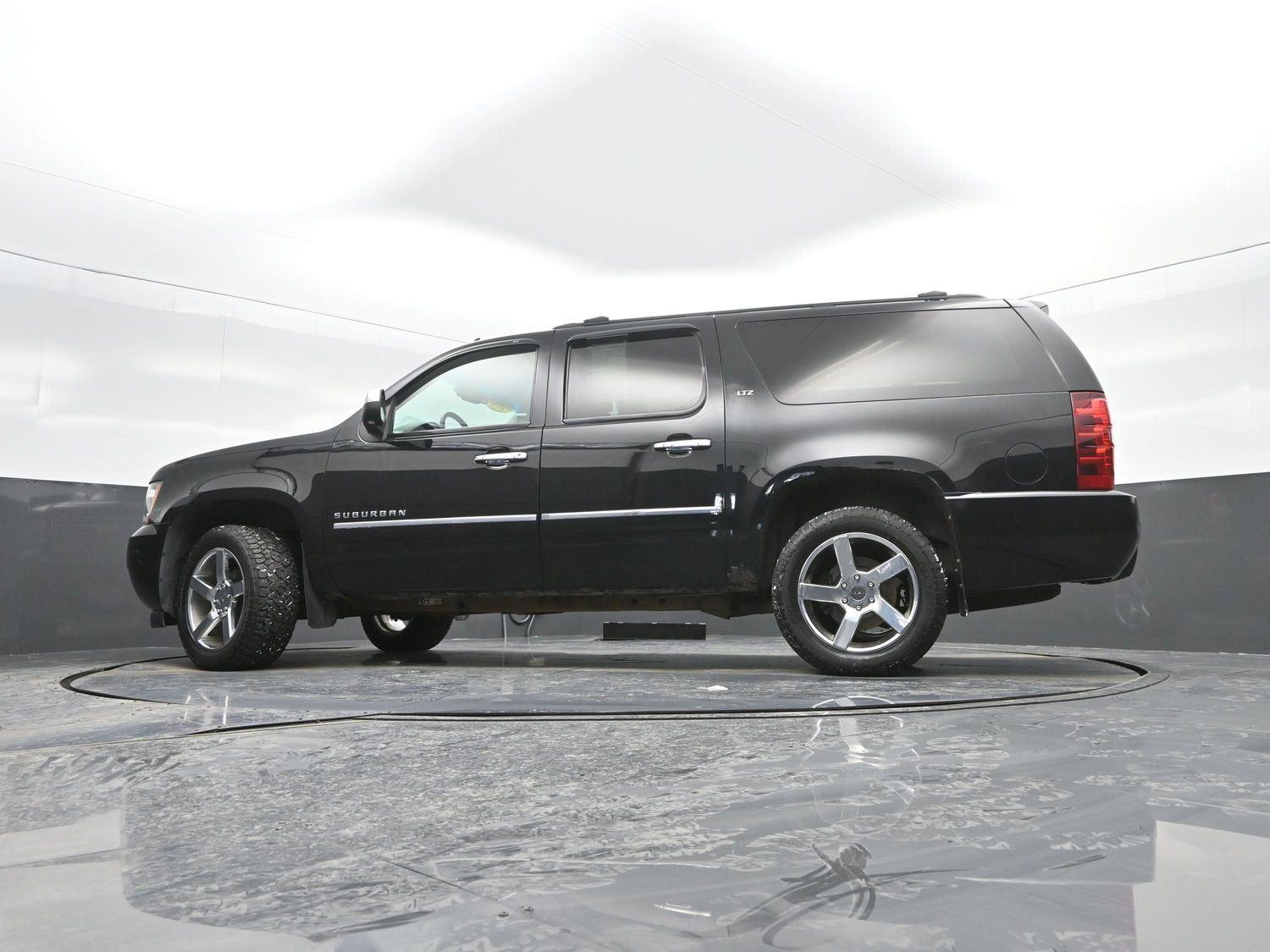 Used 2013 Black Chevrolet LTZ image 36