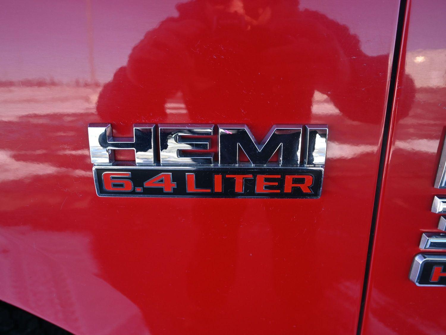 Used 2018 RED RAM TRADESMAN 4X4 CREW CAB 8