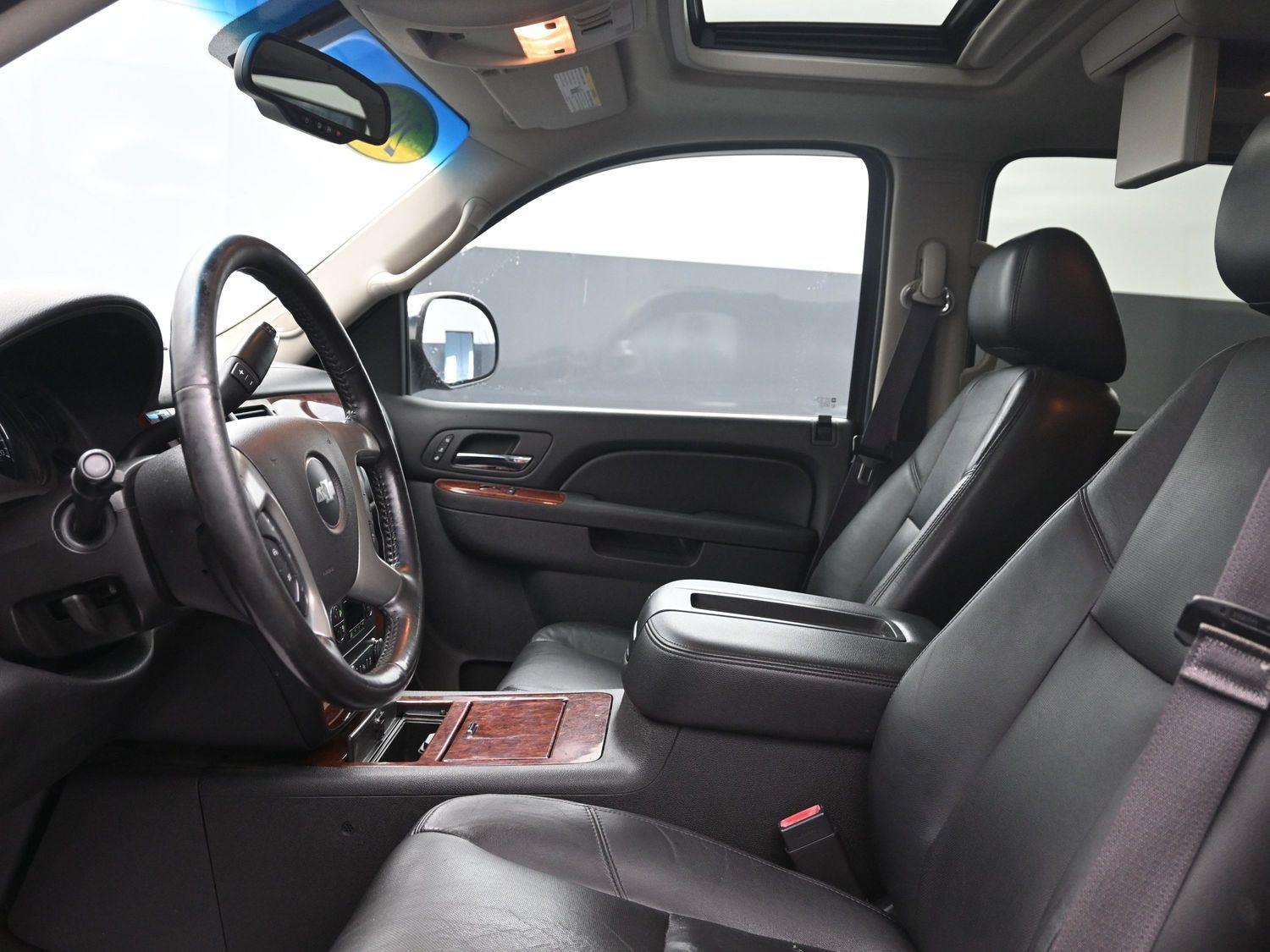 Used 2013 Black Chevrolet LTZ image 23