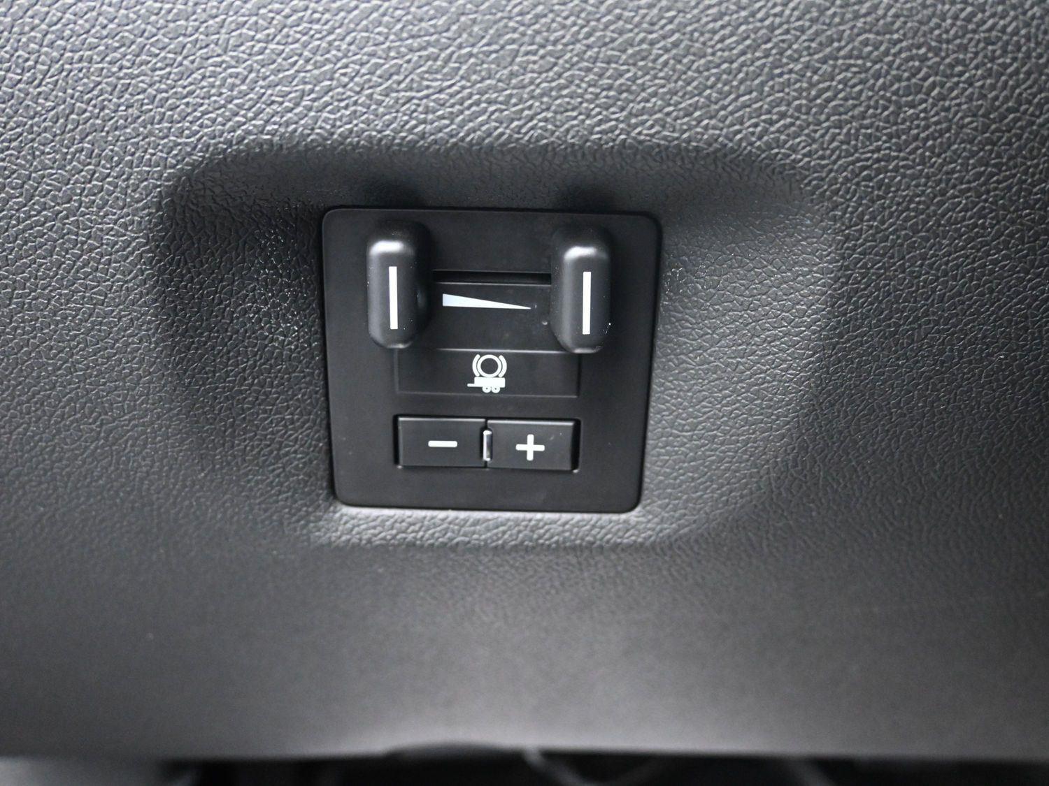 Used 2013 Black Chevrolet LTZ image 24