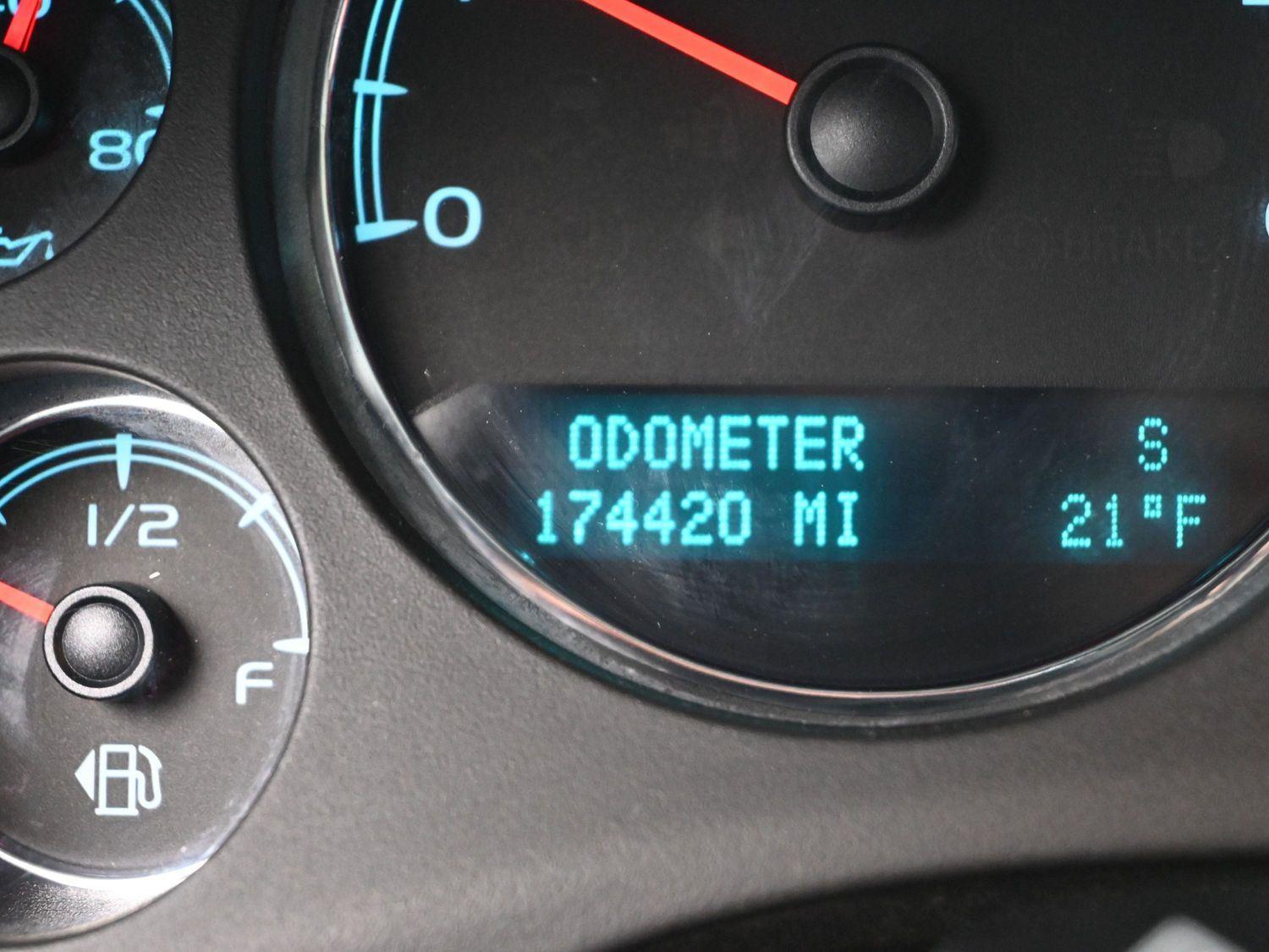 Used 2013 Black Chevrolet LTZ image 30