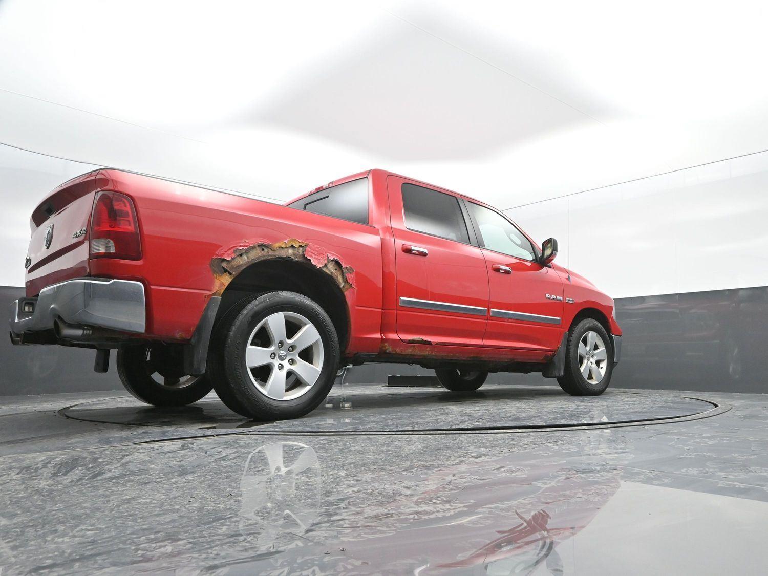 Used 2010 Flame Red Clearcoat Dodge SLT image 30