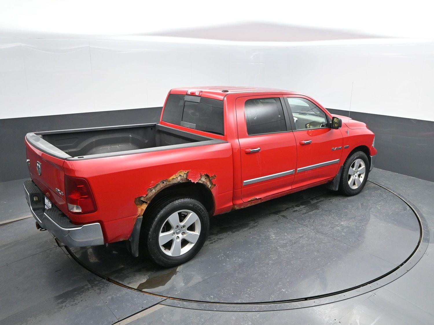 Used 2010 Flame Red Clearcoat Dodge SLT image 34