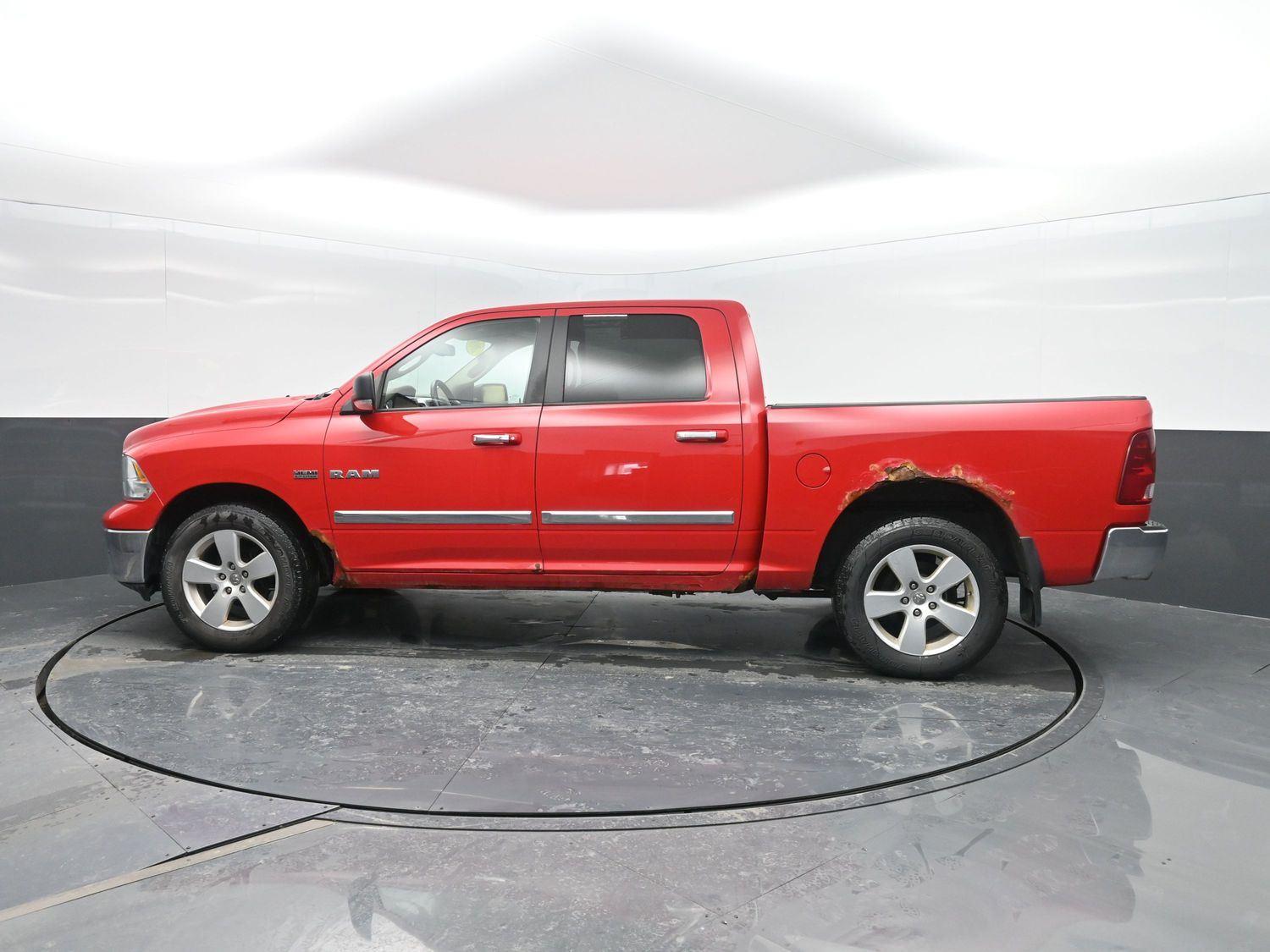 Used 2010 Flame Red Clearcoat Dodge SLT image 36
