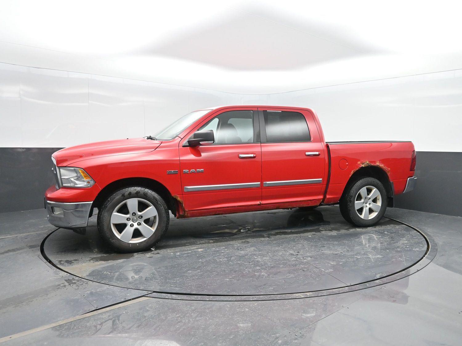Flame Red Clearcoat 2010 Dodge RAM 1500 SLT Crew Cab 4WD Pickup Truck Four-Wheel Drive 5-Speed Automatic