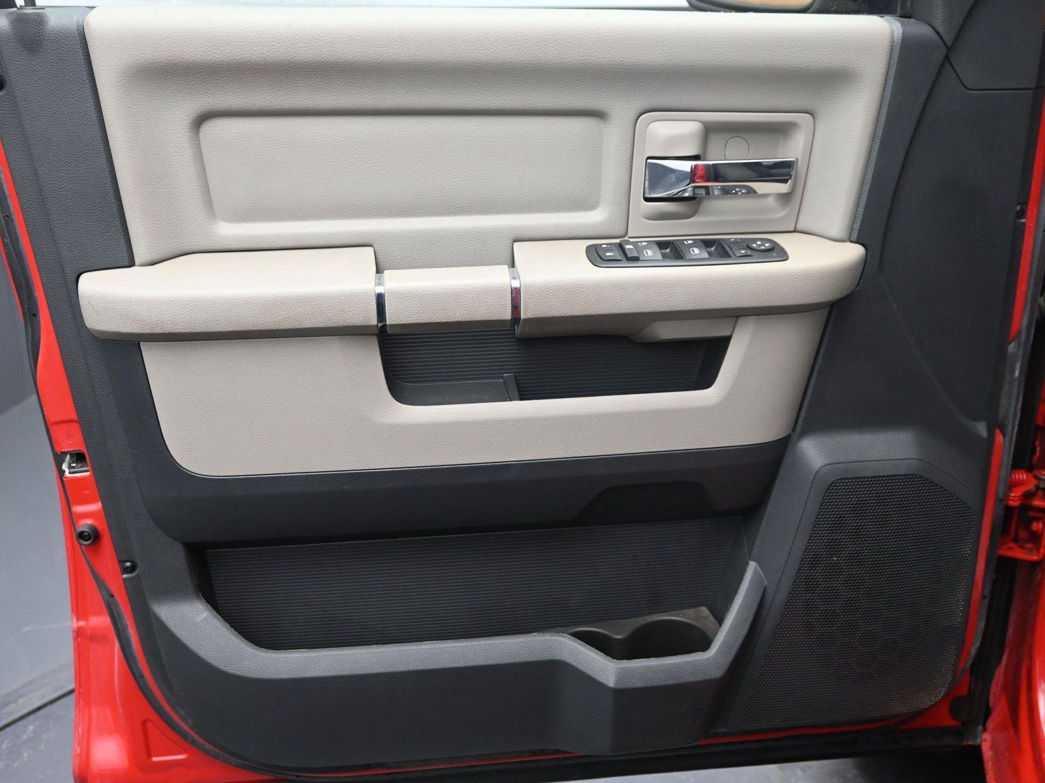 Used 2010 Flame Red Clearcoat Dodge SLT image 17