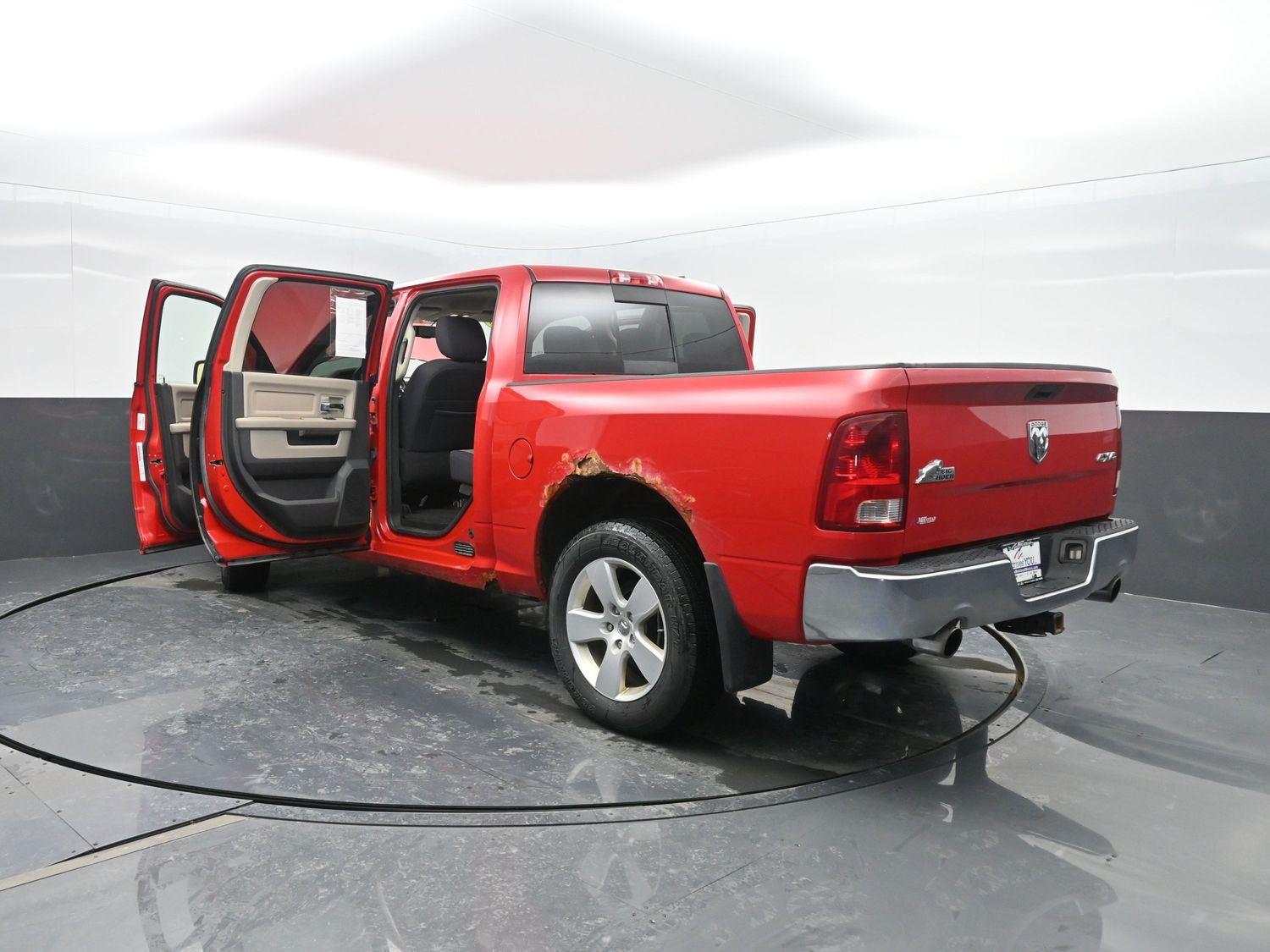 Used 2010 Flame Red Clearcoat Dodge SLT image 42