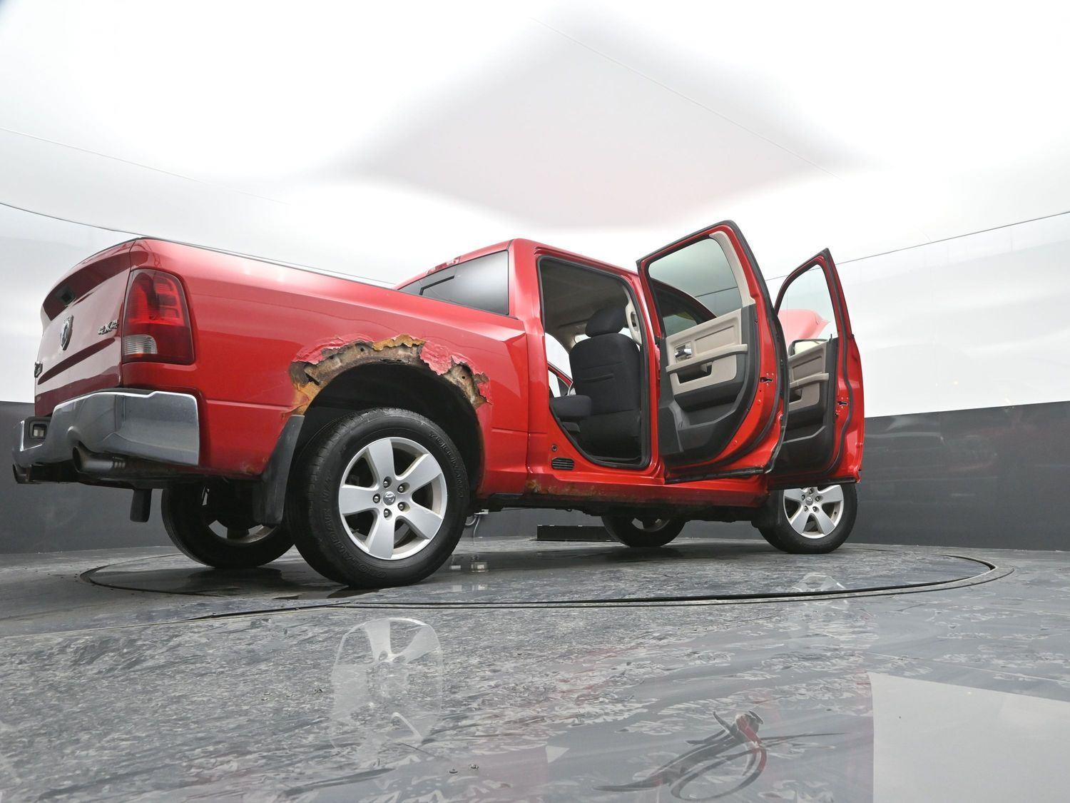 Used 2010 Flame Red Clearcoat Dodge SLT image 45